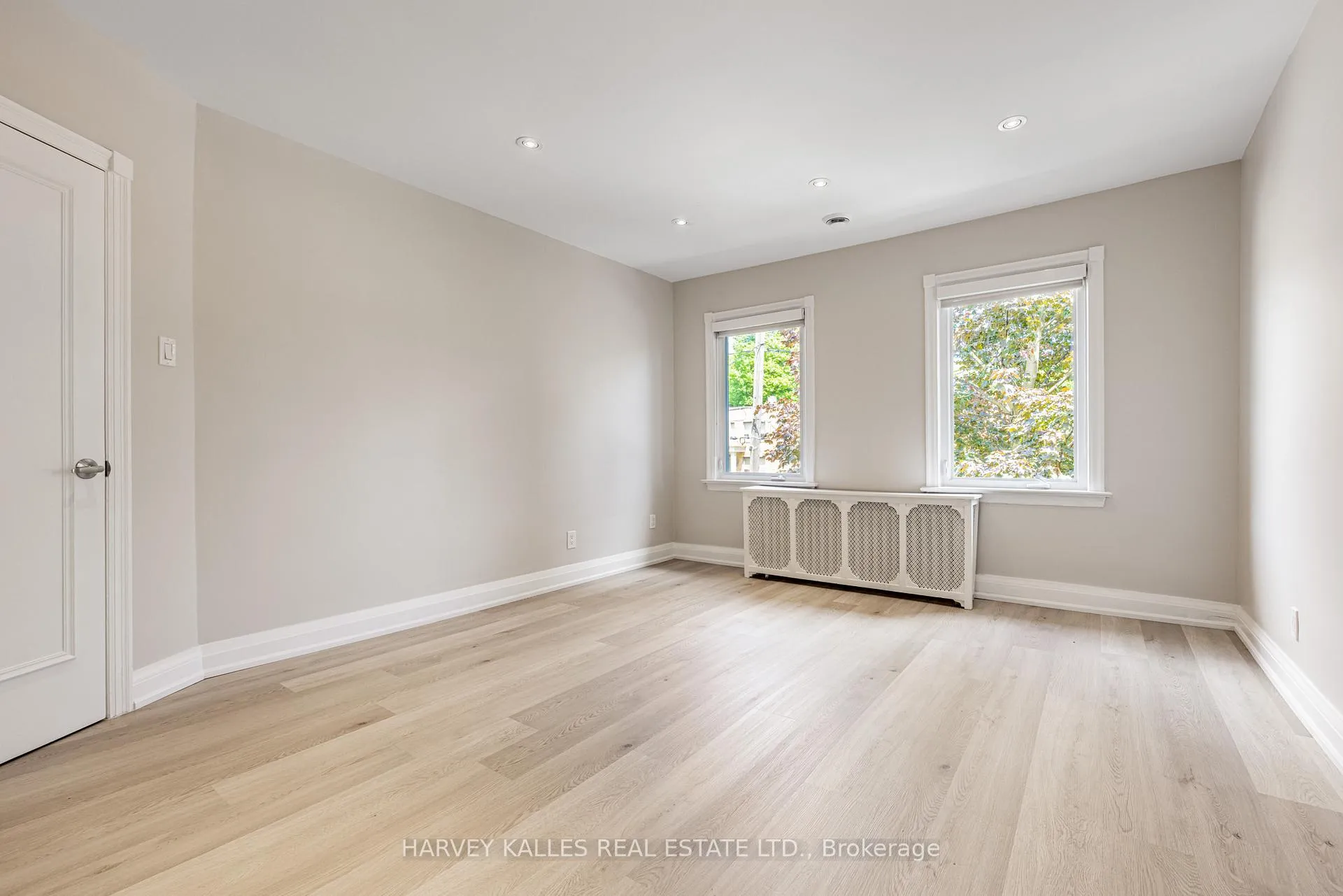 Photo 18 of 1836 Bathurst Street, Toronto, Humewood-Cedarvale — HOMEH