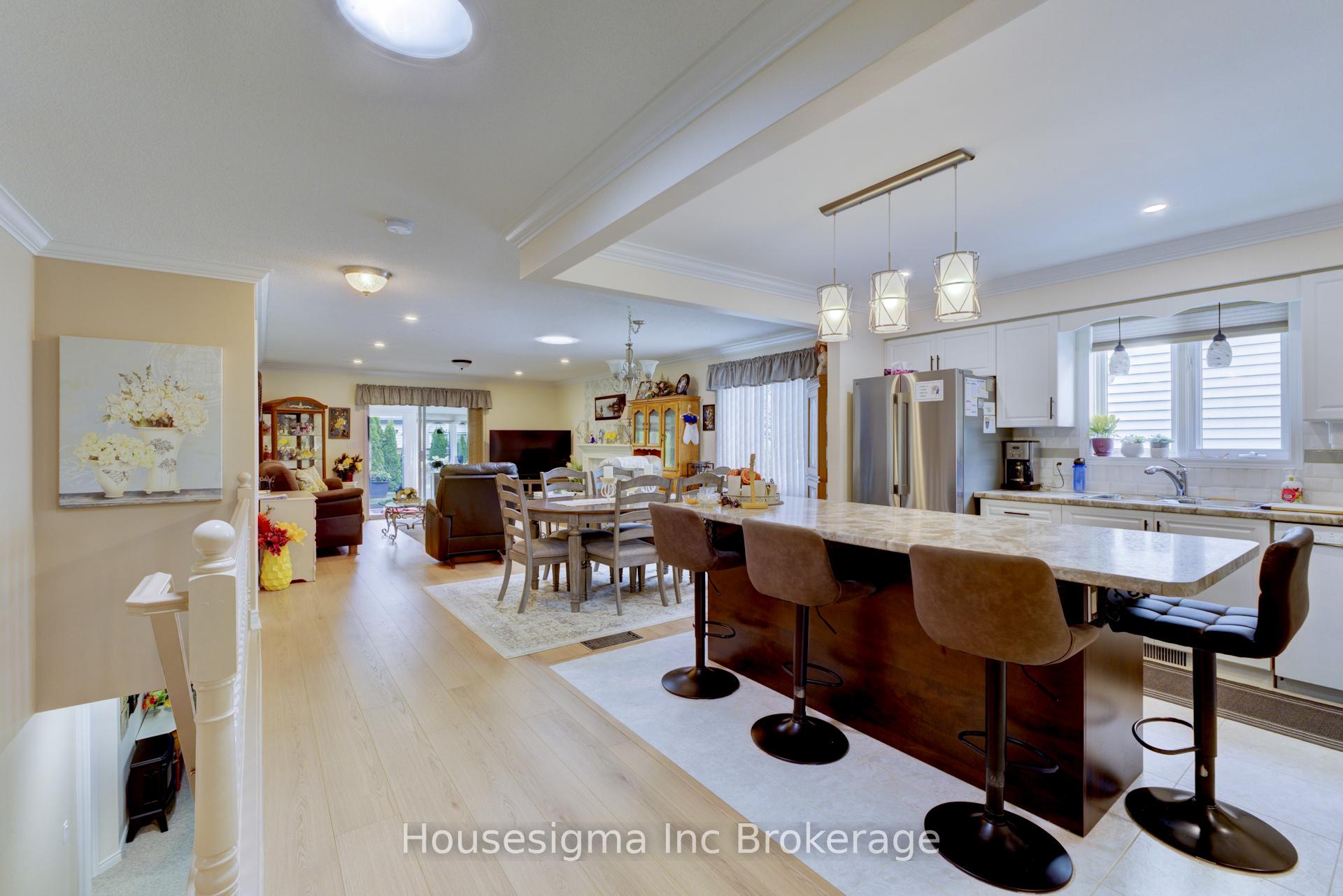 Photo 10 of 6 Brasher Drive, Tillsonburg — HOMEH