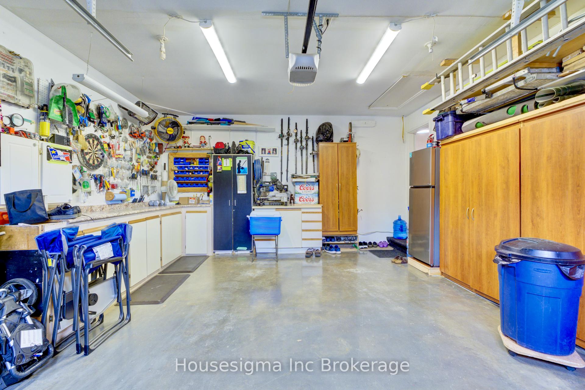 Photo 45 of 6 Brasher Drive, Tillsonburg — HOMEH