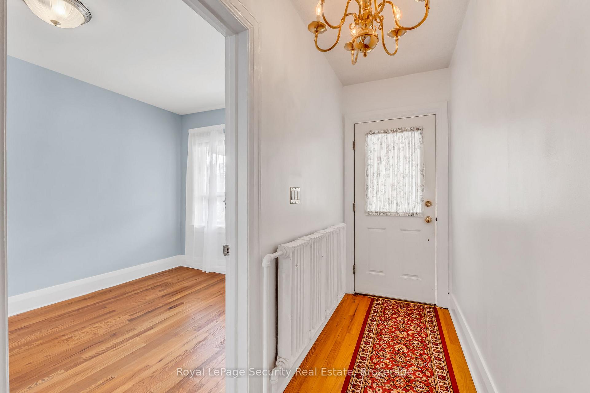 Photo 5 of 427 Glenholme Avenue, Toronto, Oakwood Village — HOMEH