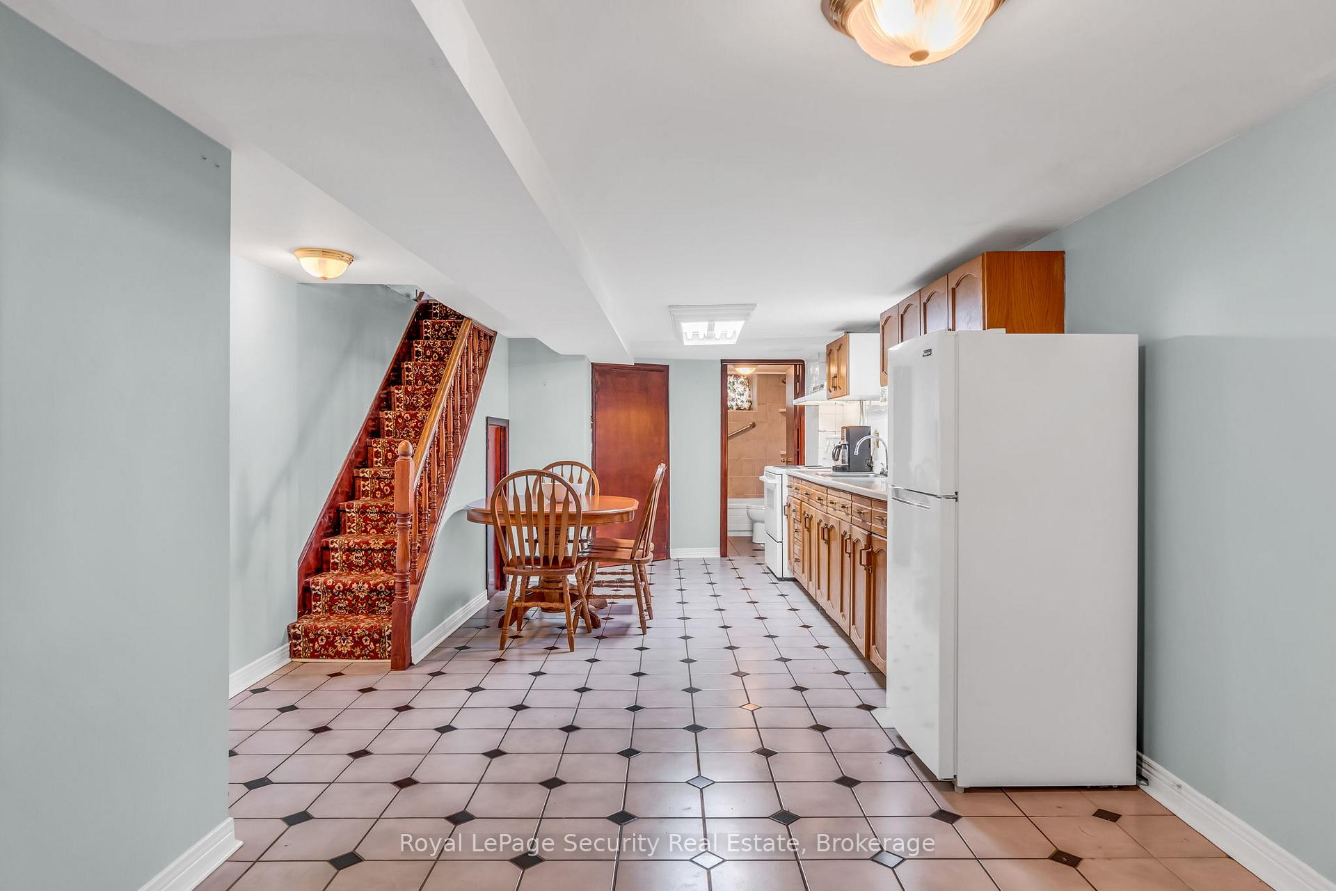 Photo 29 of 427 Glenholme Avenue, Toronto, Oakwood Village — HOMEH
