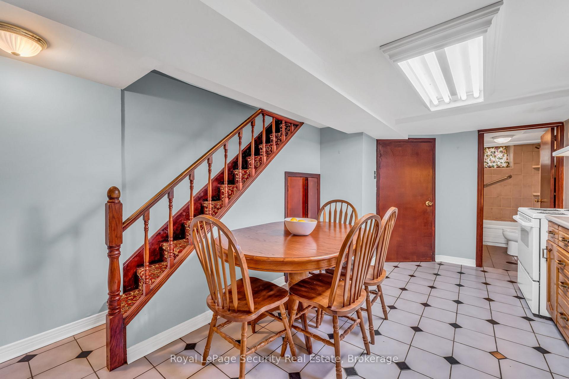 Photo 31 of 427 Glenholme Avenue, Toronto, Oakwood Village — HOMEH
