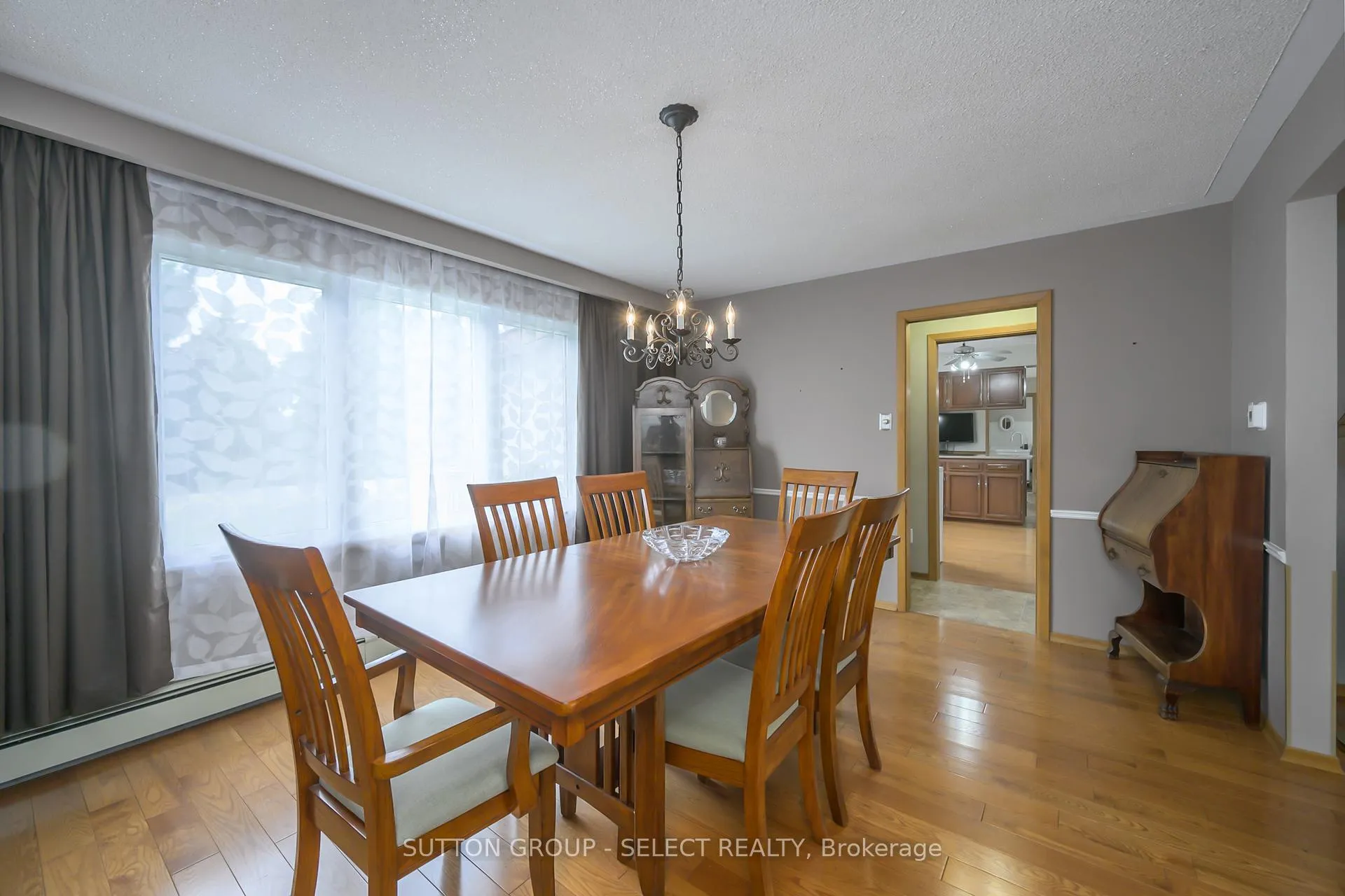 Photo 8 of 23605 Coldstream Road, Middlesex Centre, Rural Middlesex Centre — HOMEH