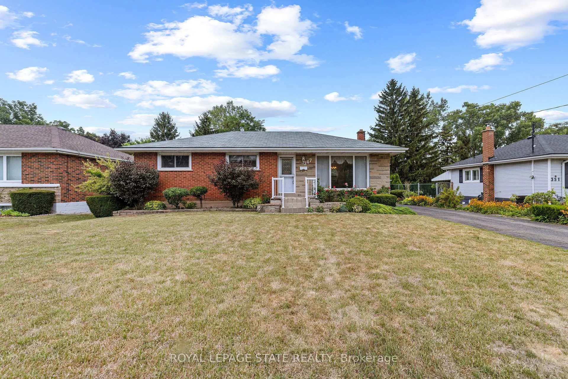 Front of 347 Hixon Road