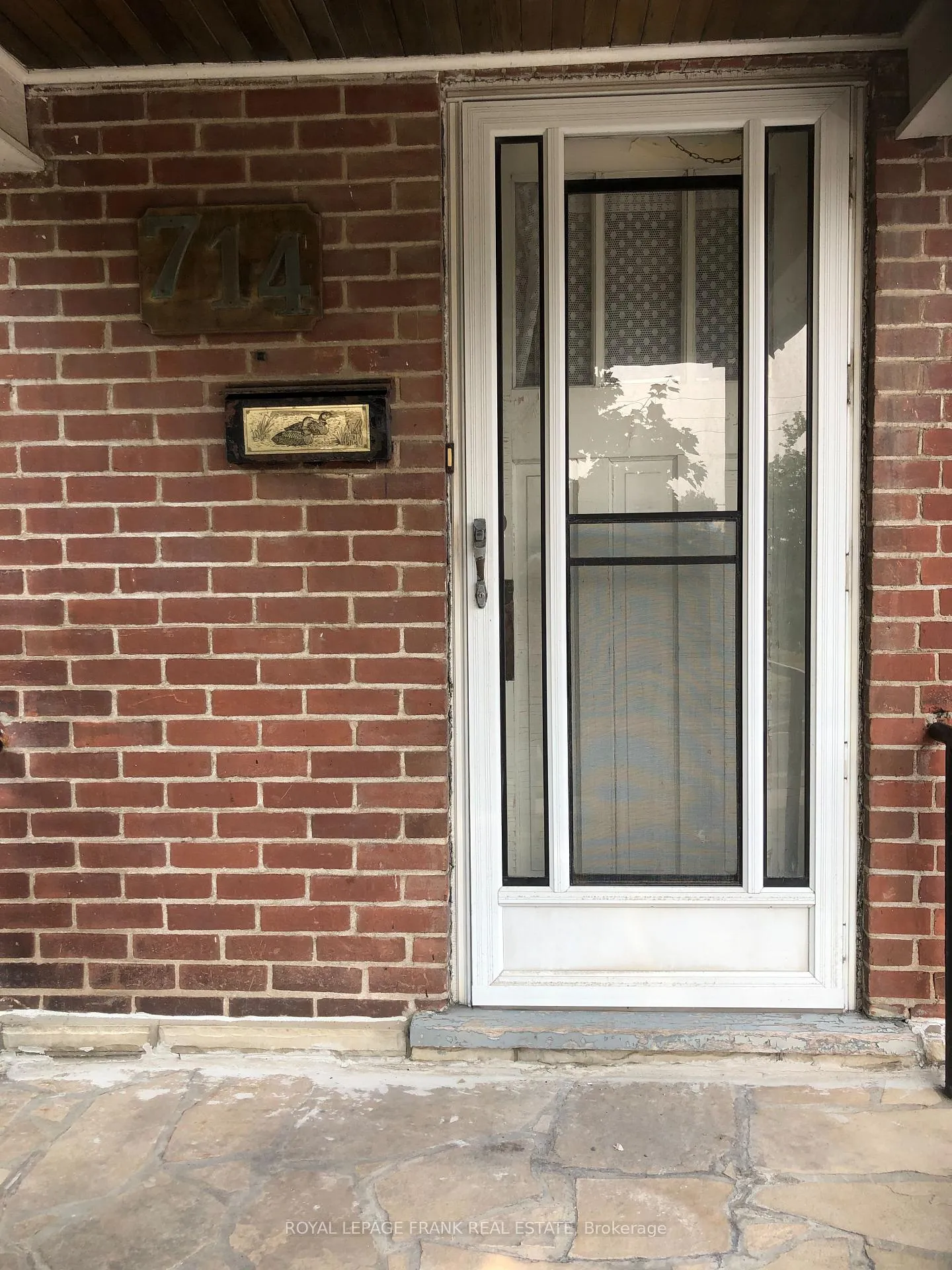 Photo 3 of 714 Chemong Road, Peterborough, Northcrest Ward 5 — HOMEH