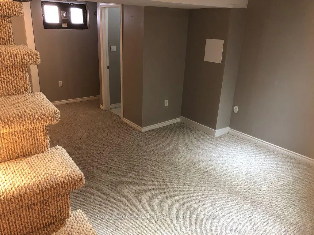Photo 17 of 714 Chemong Road, Peterborough, Northcrest Ward 5 — HOMEH