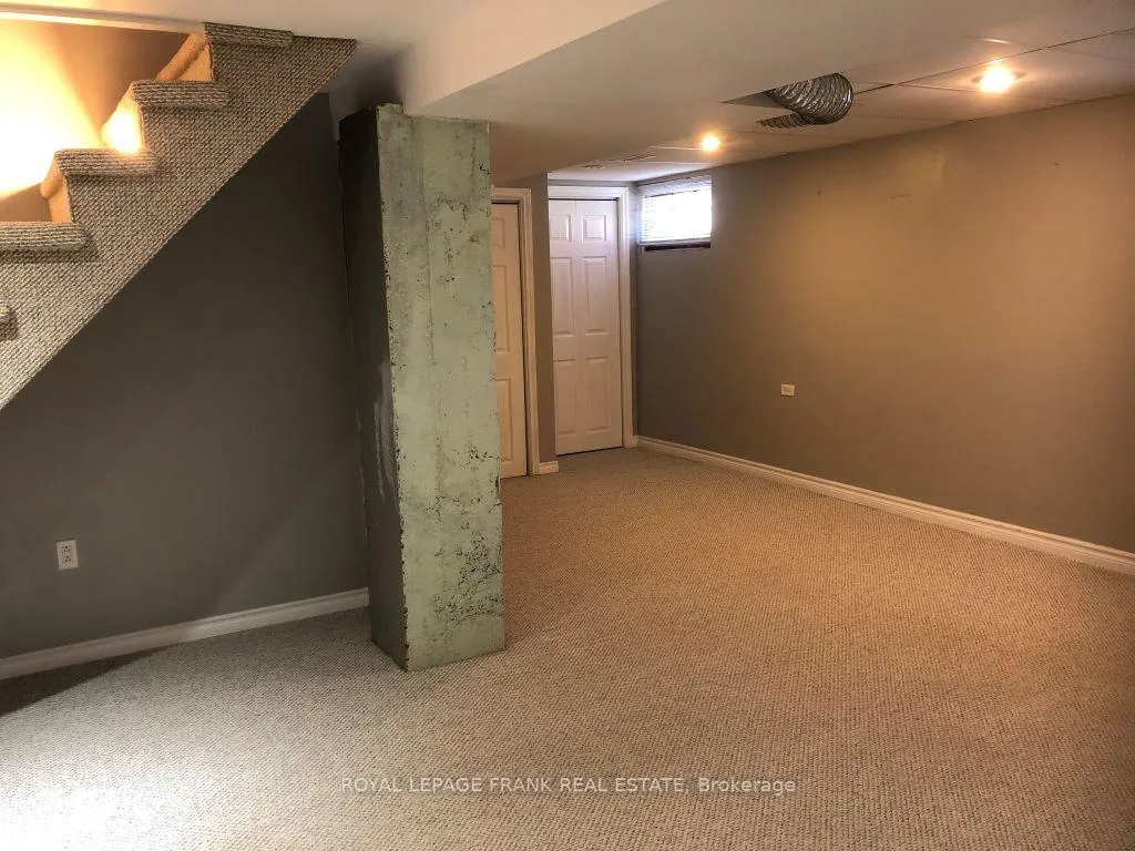 Photo 18 of 714 Chemong Road, Peterborough, Northcrest Ward 5 — HOMEH