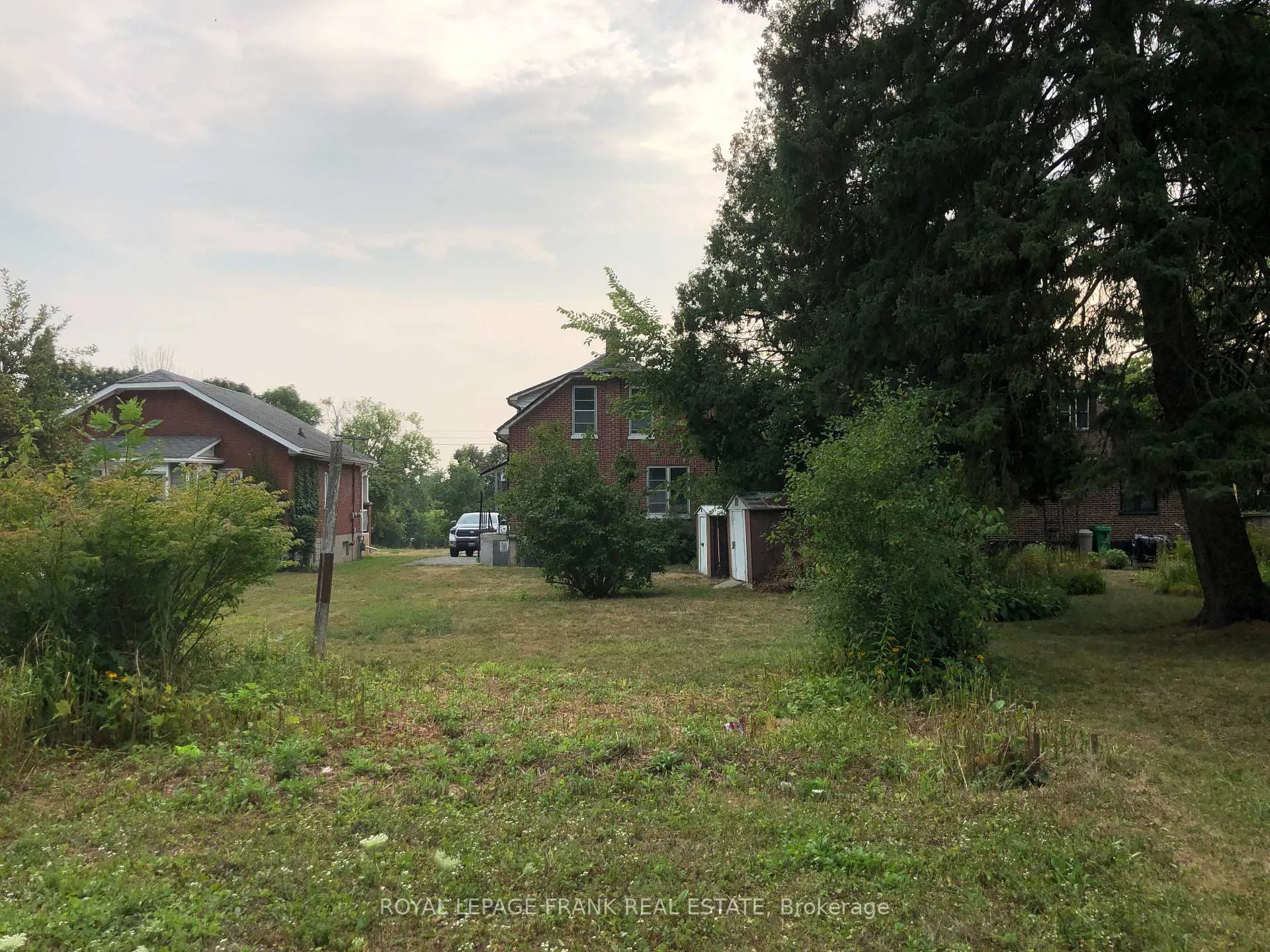 Photo 25 of 714 Chemong Road, Peterborough, Northcrest Ward 5 — HOMEH