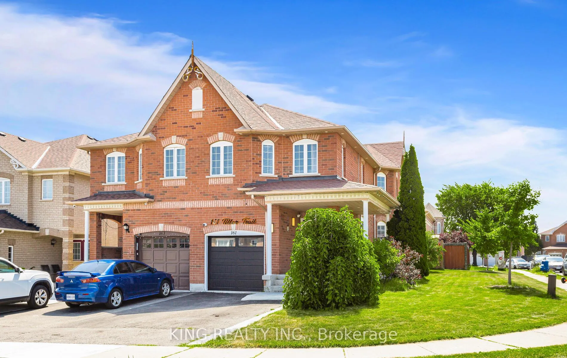 Photo 3 of 161 Tiller Trail, Brampton, Fletcher's Creek Village — HOMEH