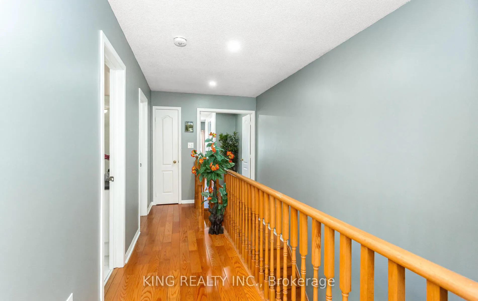 Photo 17 of 161 Tiller Trail, Brampton, Fletcher's Creek Village — HOMEH