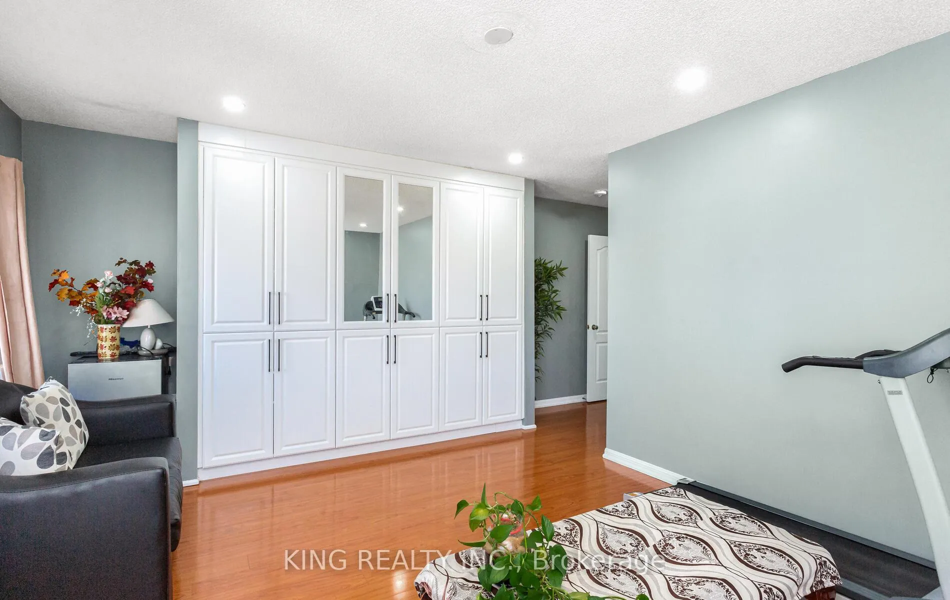 Photo 19 of 161 Tiller Trail, Brampton, Fletcher's Creek Village — HOMEH