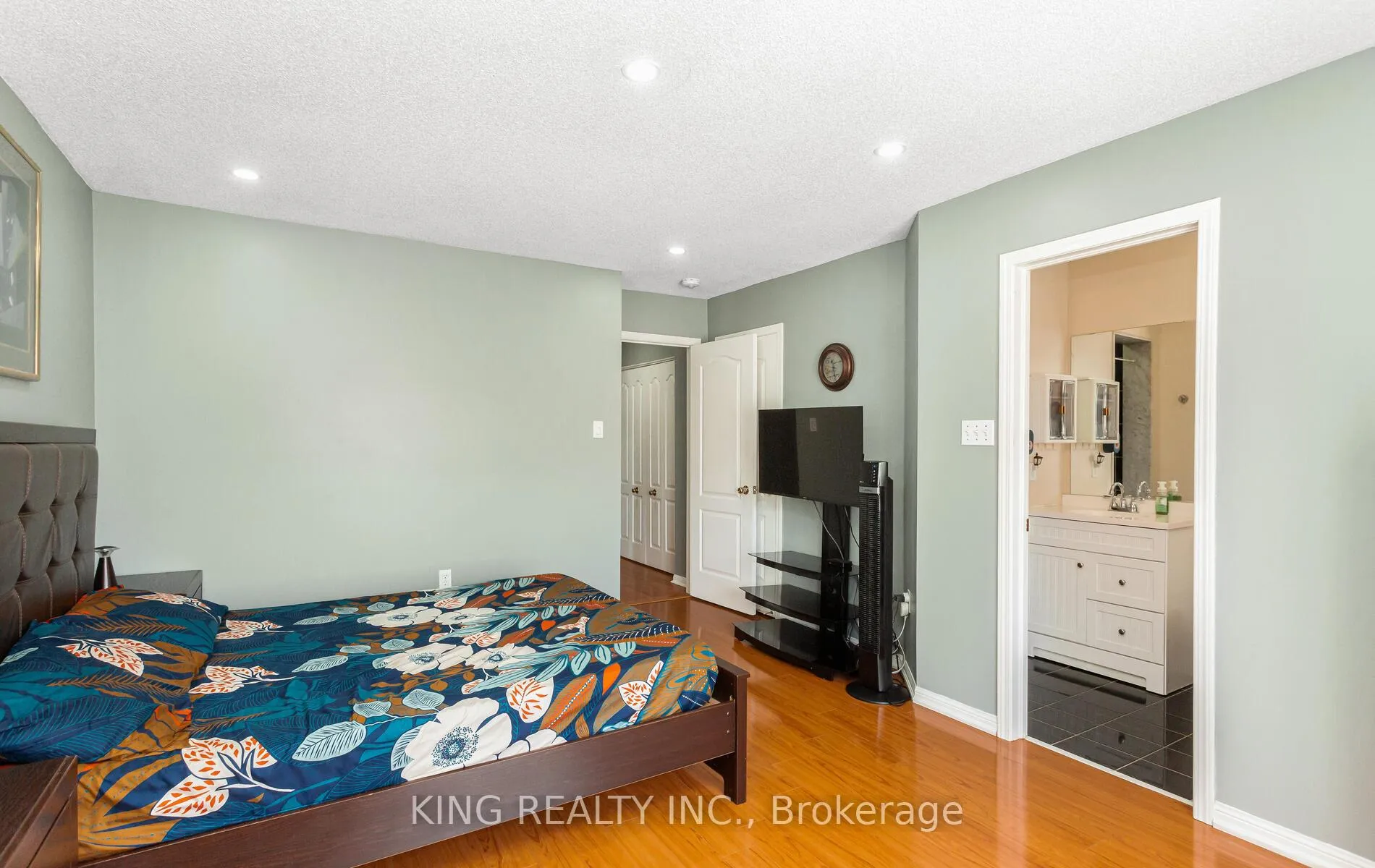 Photo 22 of 161 Tiller Trail, Brampton, Fletcher's Creek Village — HOMEH