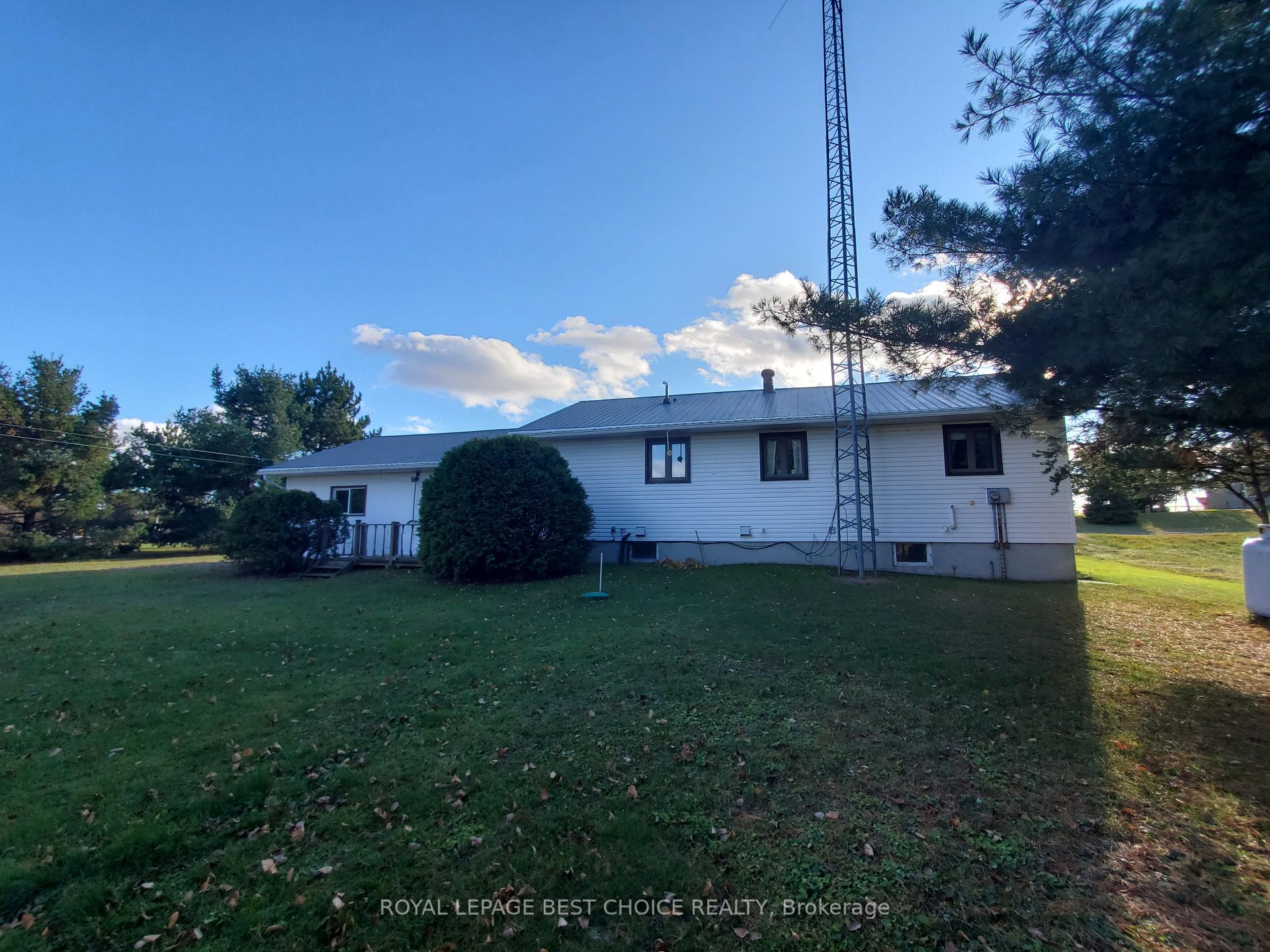 Photo 5 of 24 First Street, Timiskaming, TIM - Outside - Rural — HOMEH