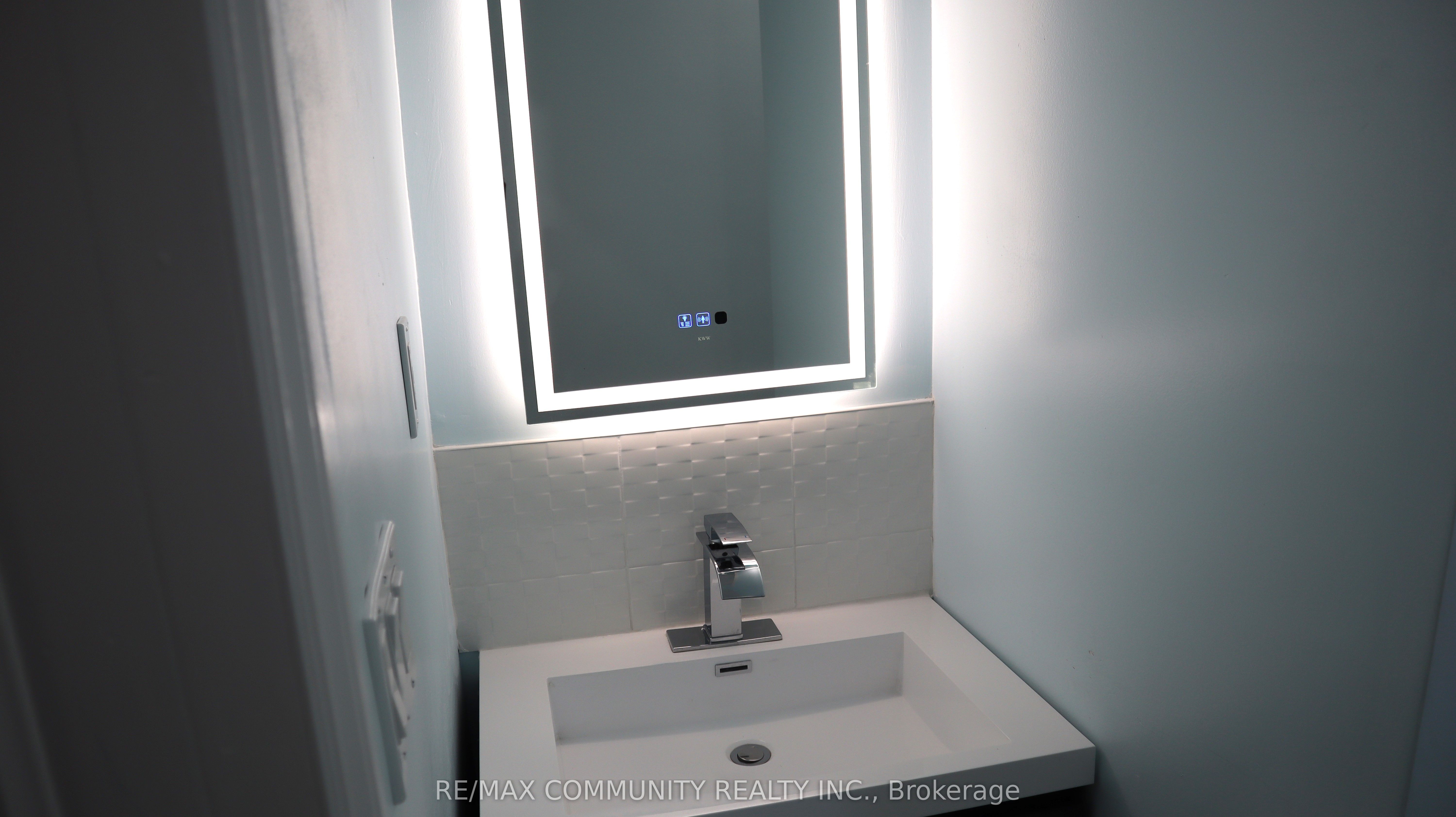 Photo 24 of Unit Apt B, 88 Bond Street, Oshawa, O'Neill — HOMEH