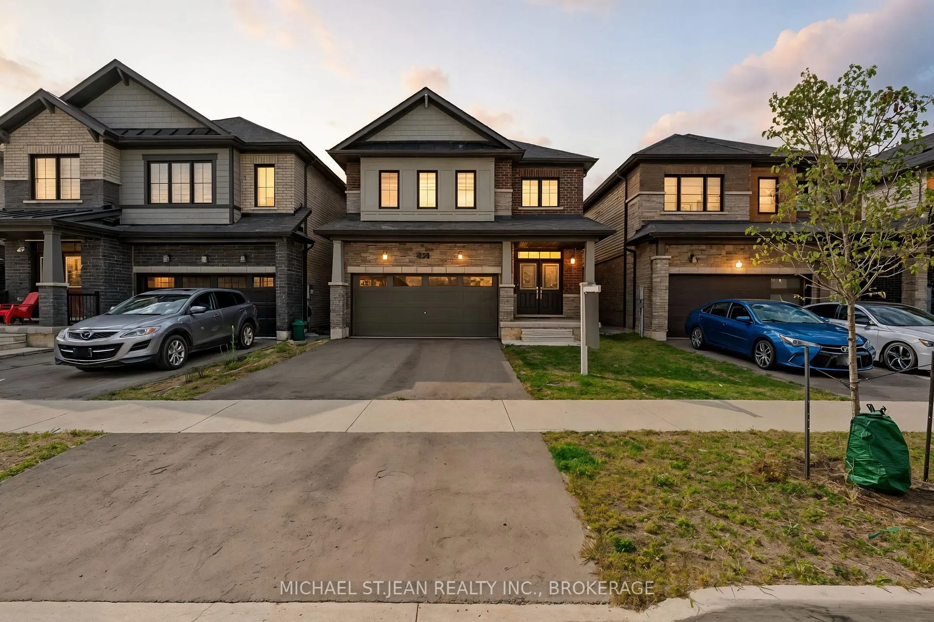 Photo 1 of 421 Barker Parkway, Thorold, Rolling Meadows — HOMEH