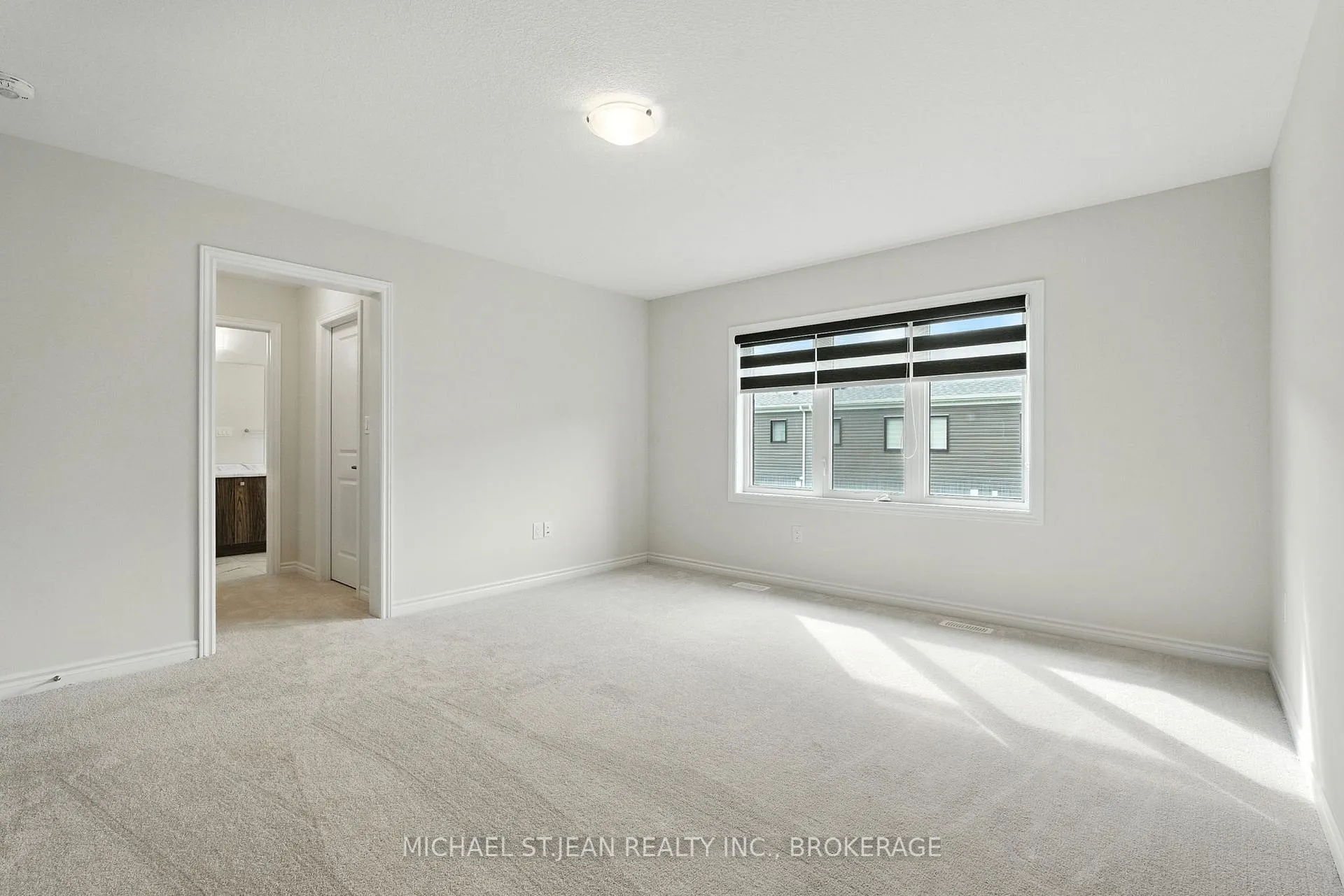 Photo 21 of 421 Barker Parkway, Thorold, Rolling Meadows — HOMEH