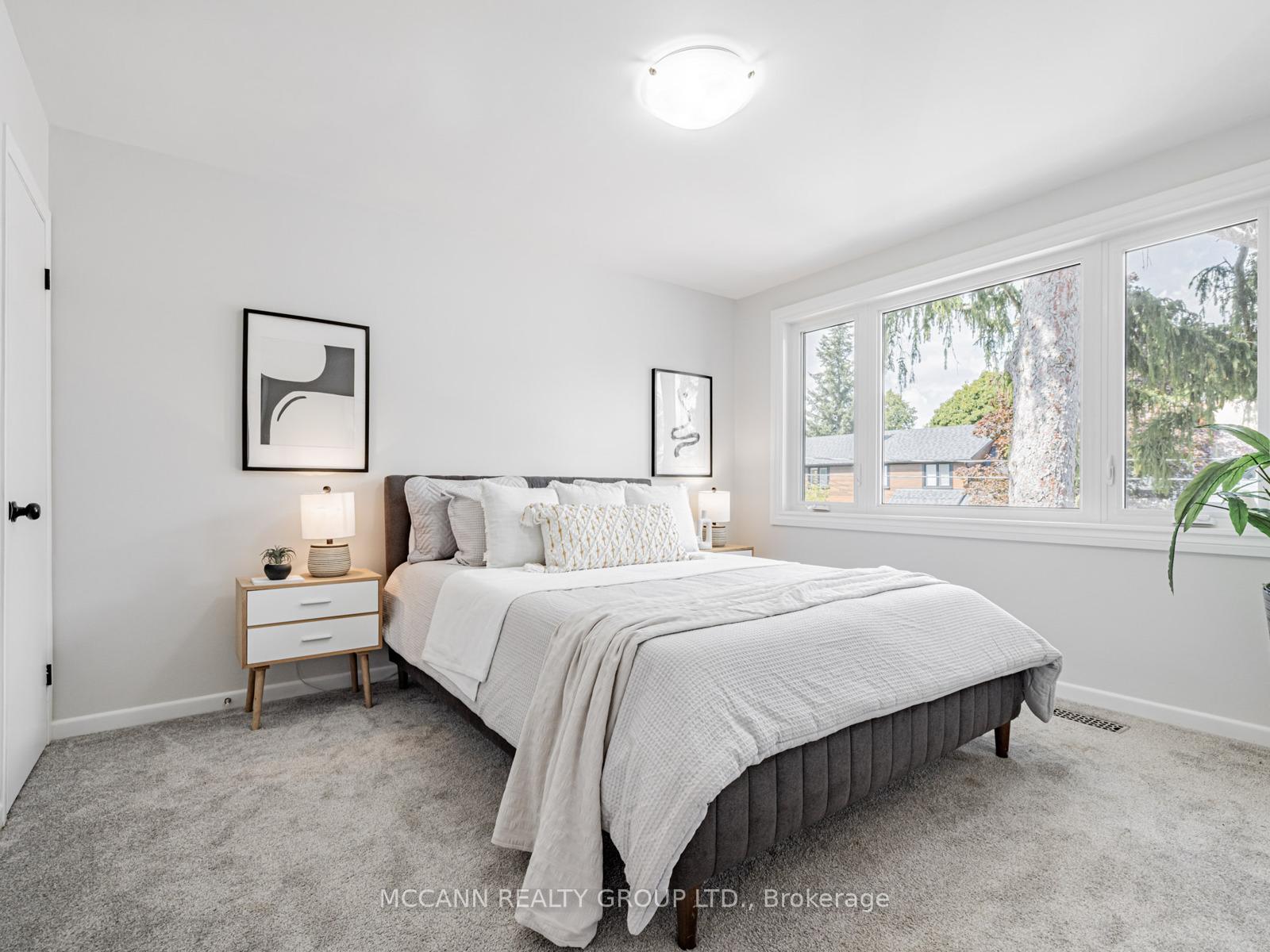 Photo 17 of 157 1/2 Roslin Avenue, Toronto, Lawrence Park North — HOMEH