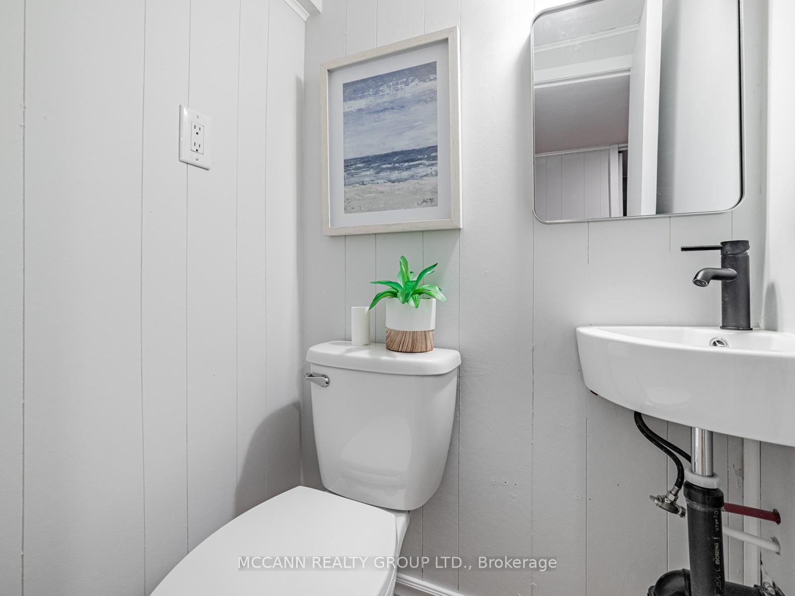 Photo 29 of 157 1/2 Roslin Avenue, Toronto, Lawrence Park North — HOMEH