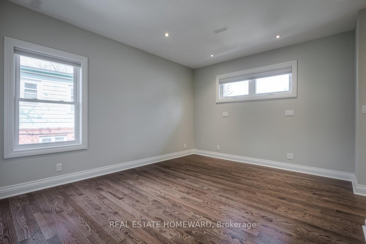 Photo 10 of Unit B, 20 Swanwick Avenue, Toronto, The Beaches — HOMEH