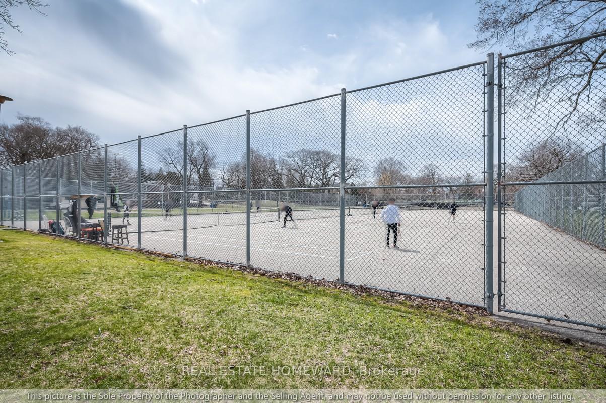 Photo 27 of Unit B, 20 Swanwick Avenue, Toronto, The Beaches — HOMEH