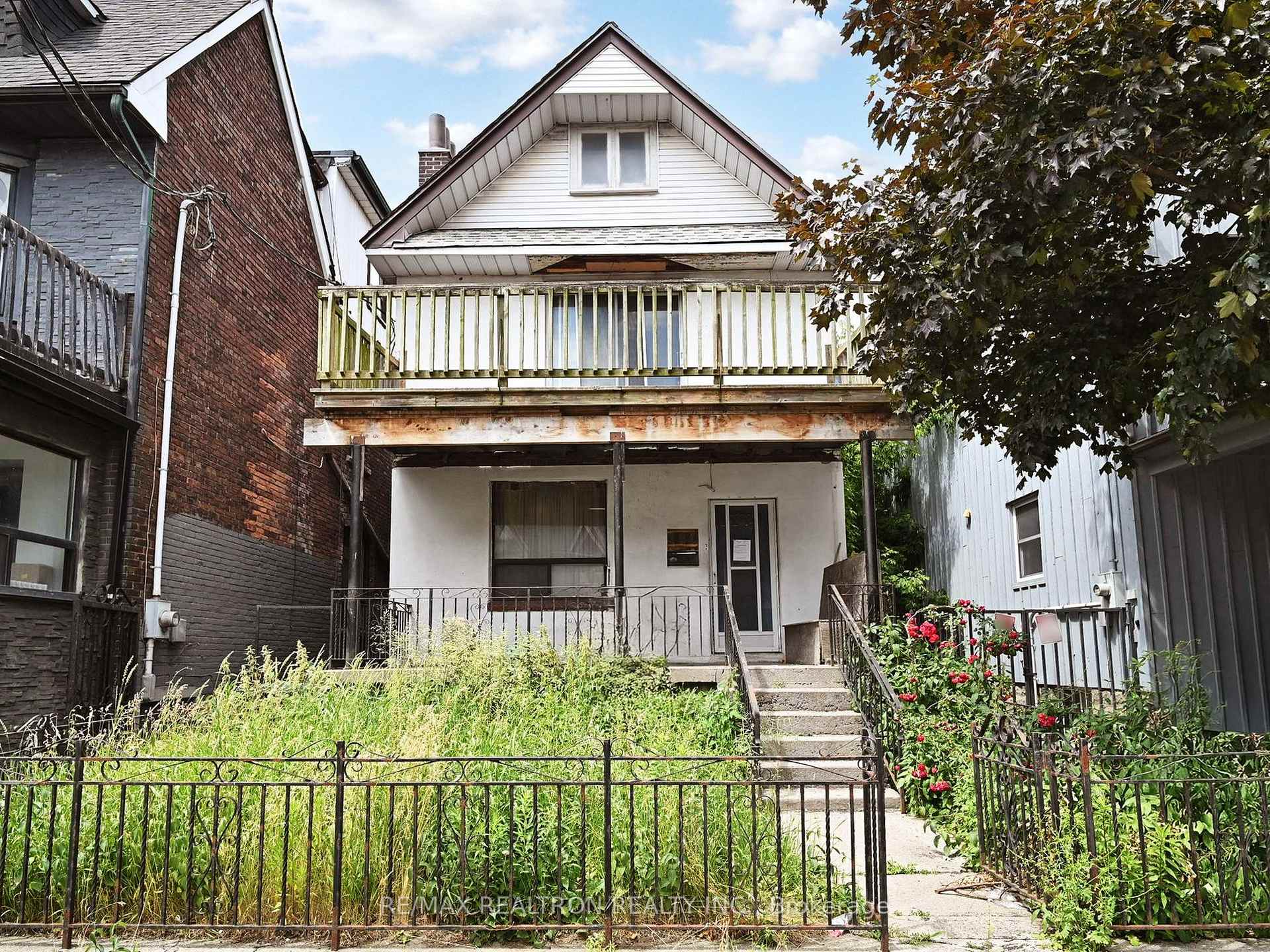 Photo 1 of 780 Pape Avenue, Toronto, Playter Estates-Danforth — HOMEH