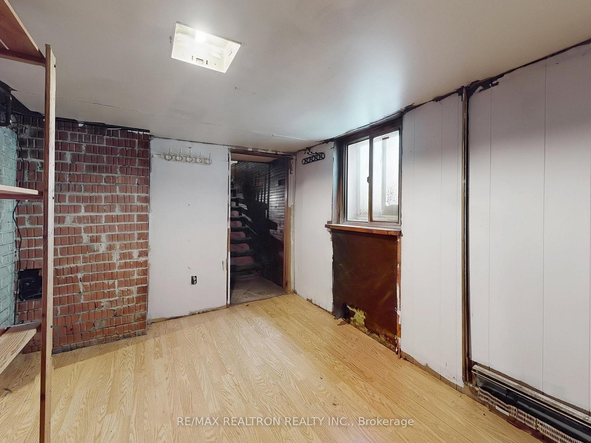 Photo 14 of 780 Pape Avenue, Toronto, Playter Estates-Danforth — HOMEH
