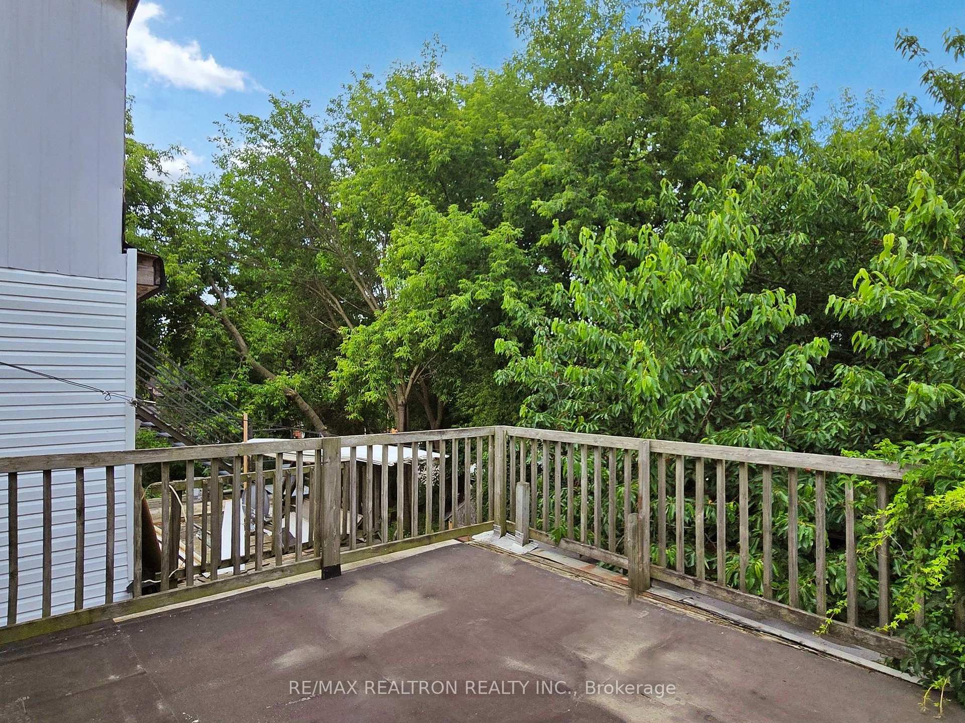 Photo 17 of 780 Pape Avenue, Toronto, Playter Estates-Danforth — HOMEH