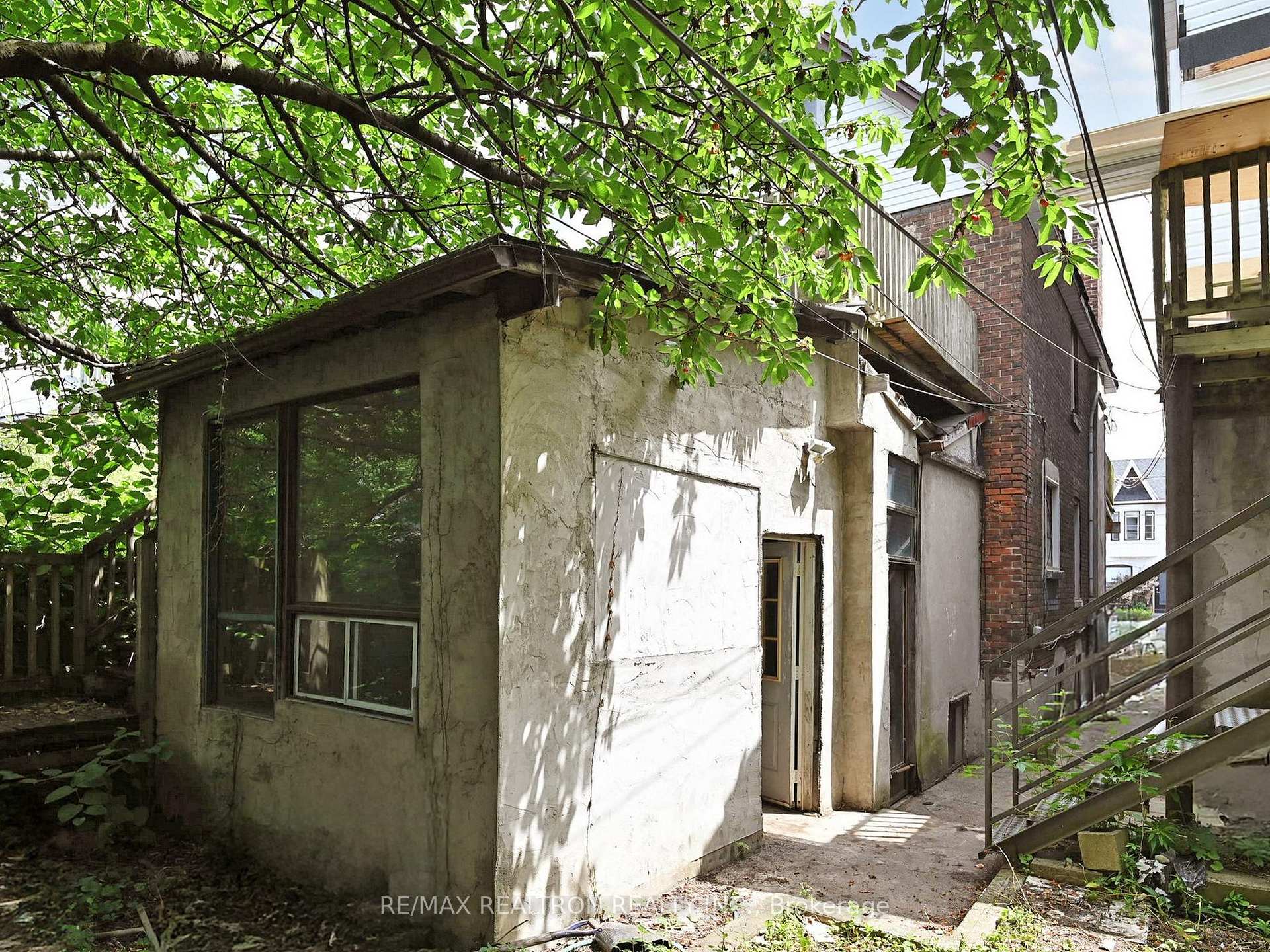 Photo 21 of 780 Pape Avenue, Toronto, Playter Estates-Danforth — HOMEH