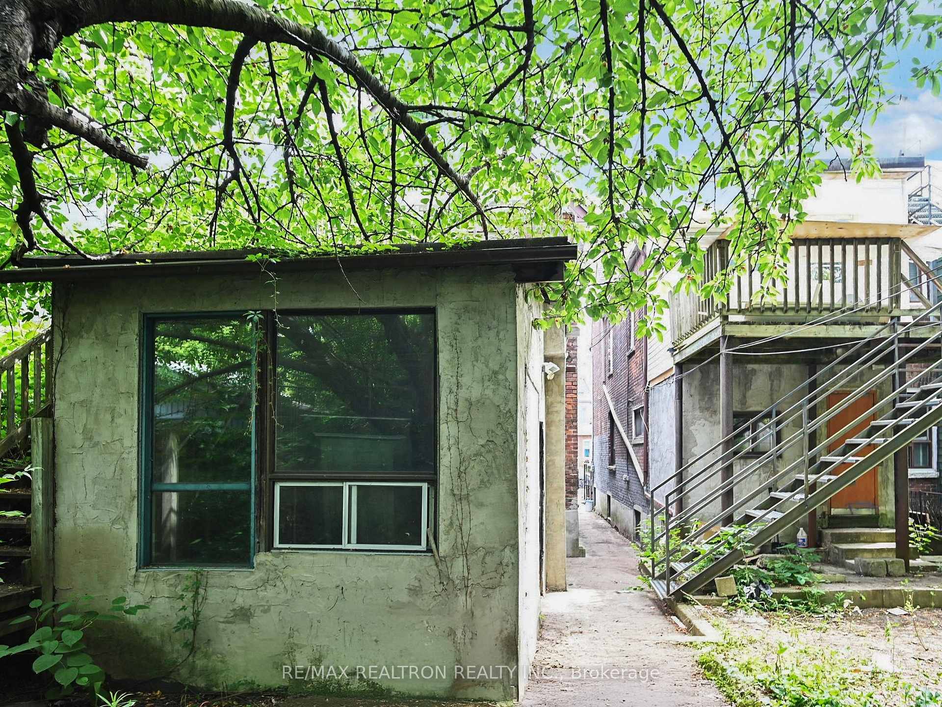 Photo 22 of 780 Pape Avenue, Toronto, Playter Estates-Danforth — HOMEH