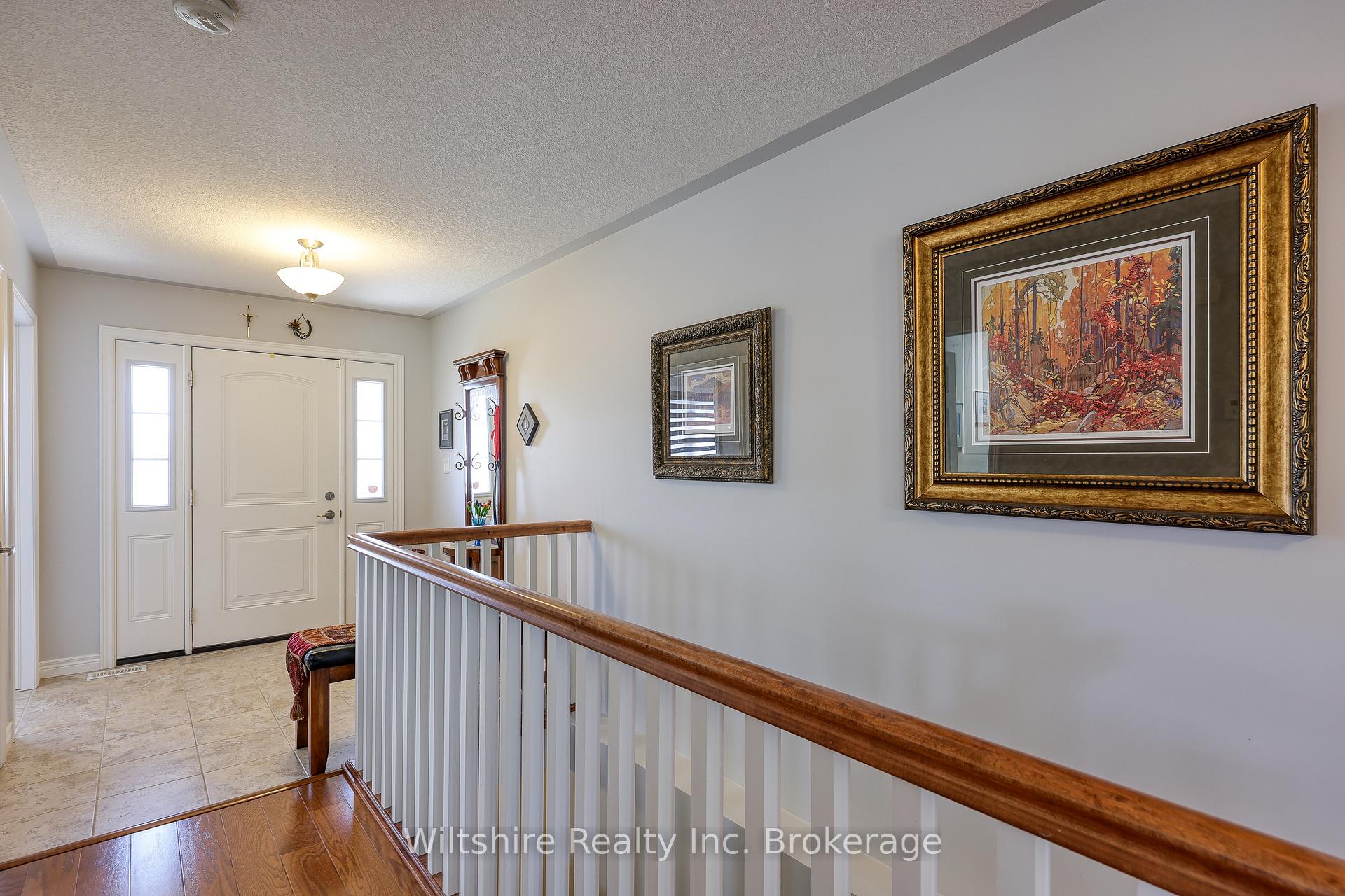 Photo 4 of 166 Weston Drive, Tillsonburg — HOMEH