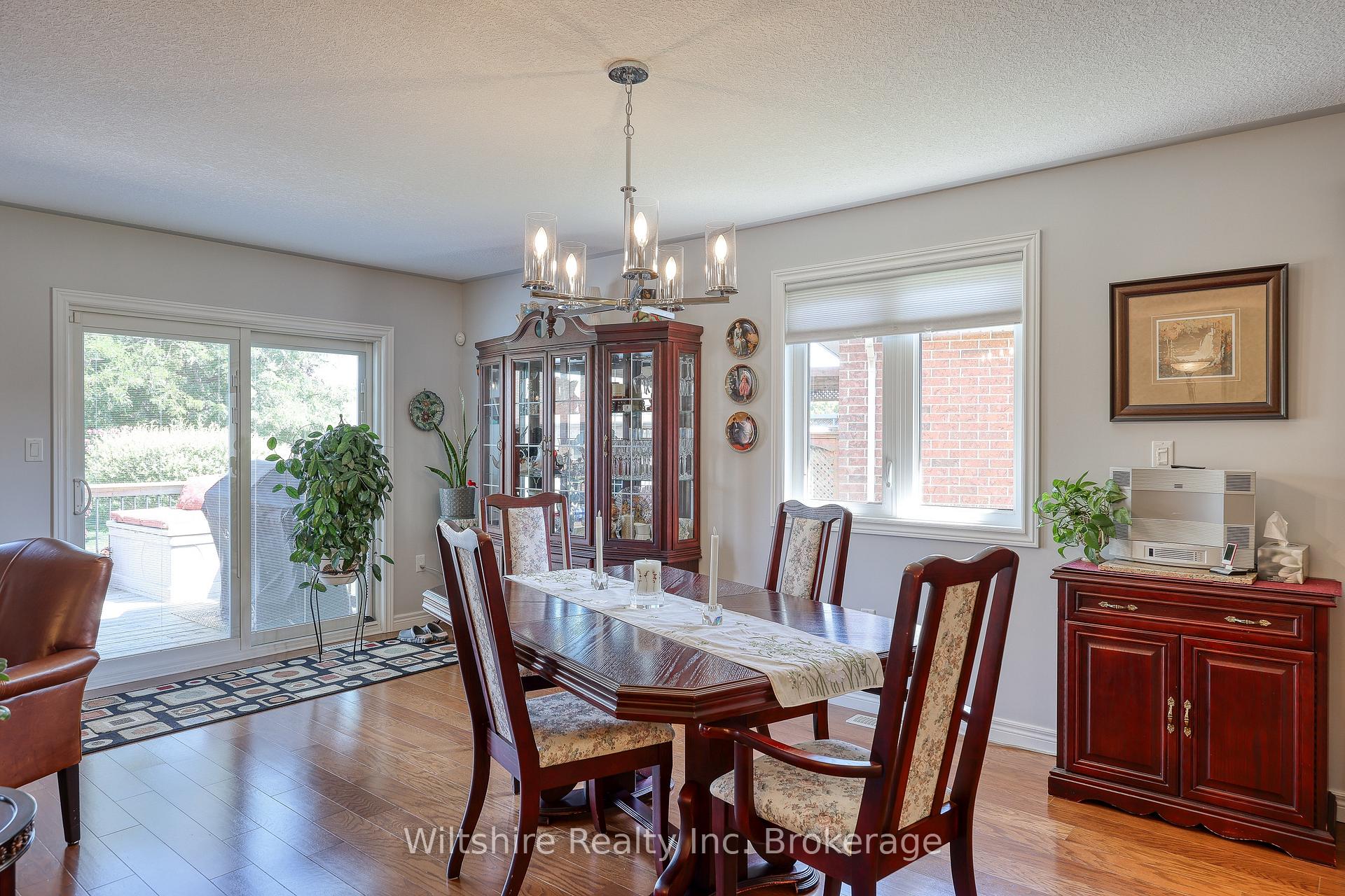Photo 8 of 166 Weston Drive, Tillsonburg — HOMEH