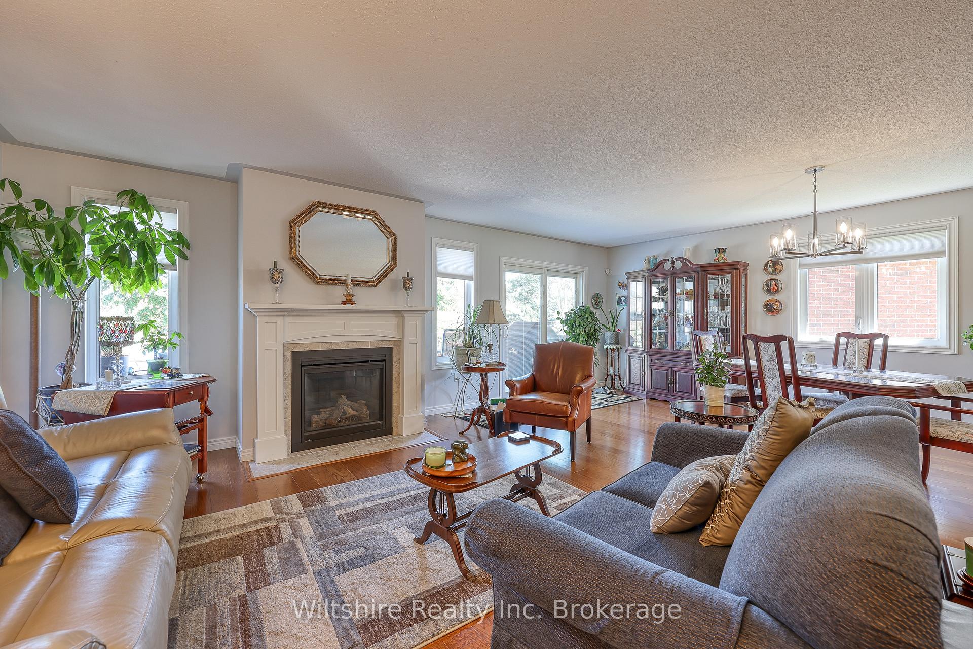 Photo 10 of 166 Weston Drive, Tillsonburg — HOMEH