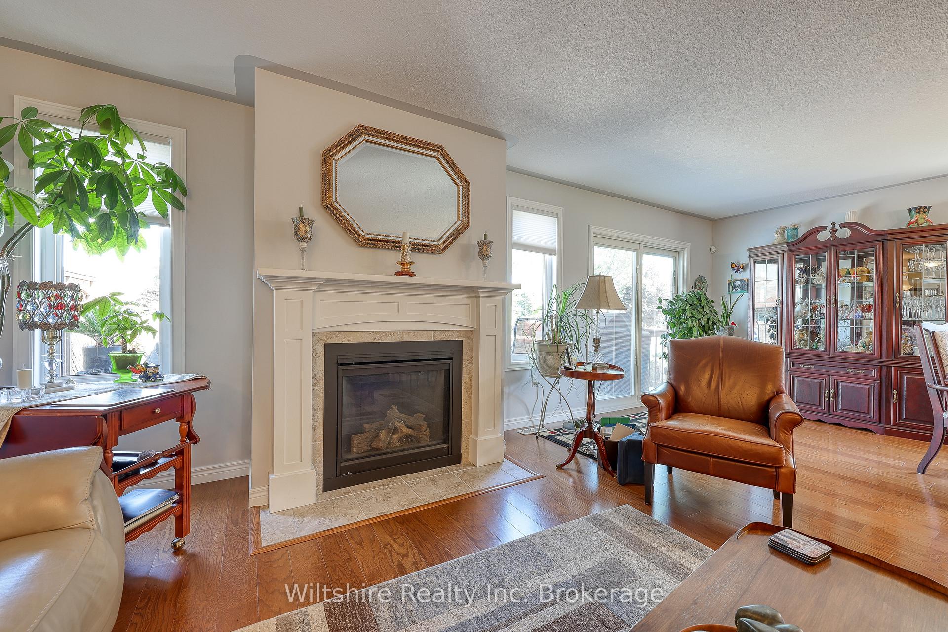 Photo 11 of 166 Weston Drive, Tillsonburg — HOMEH