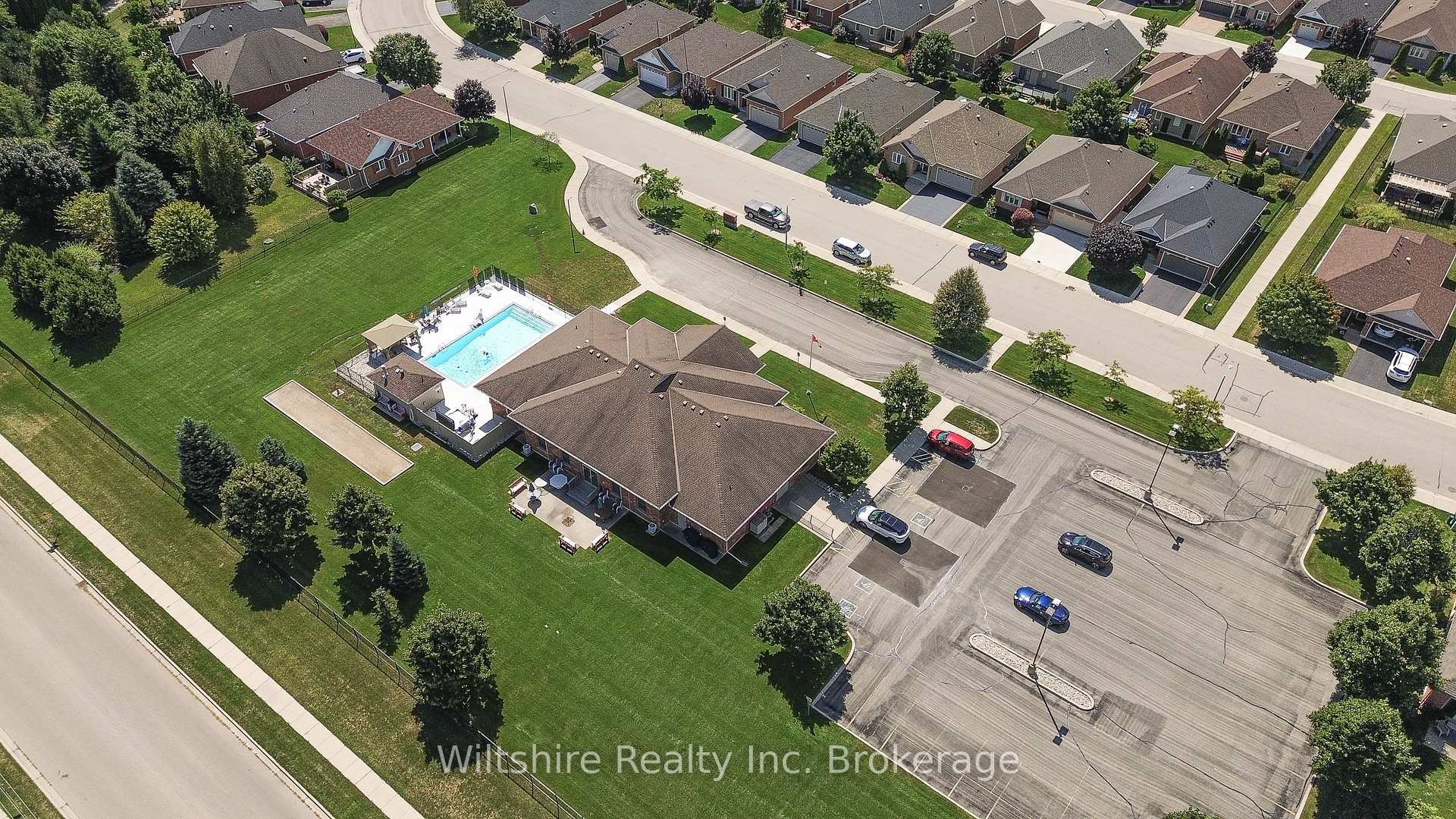 Photo 34 of 166 Weston Drive, Tillsonburg — HOMEH