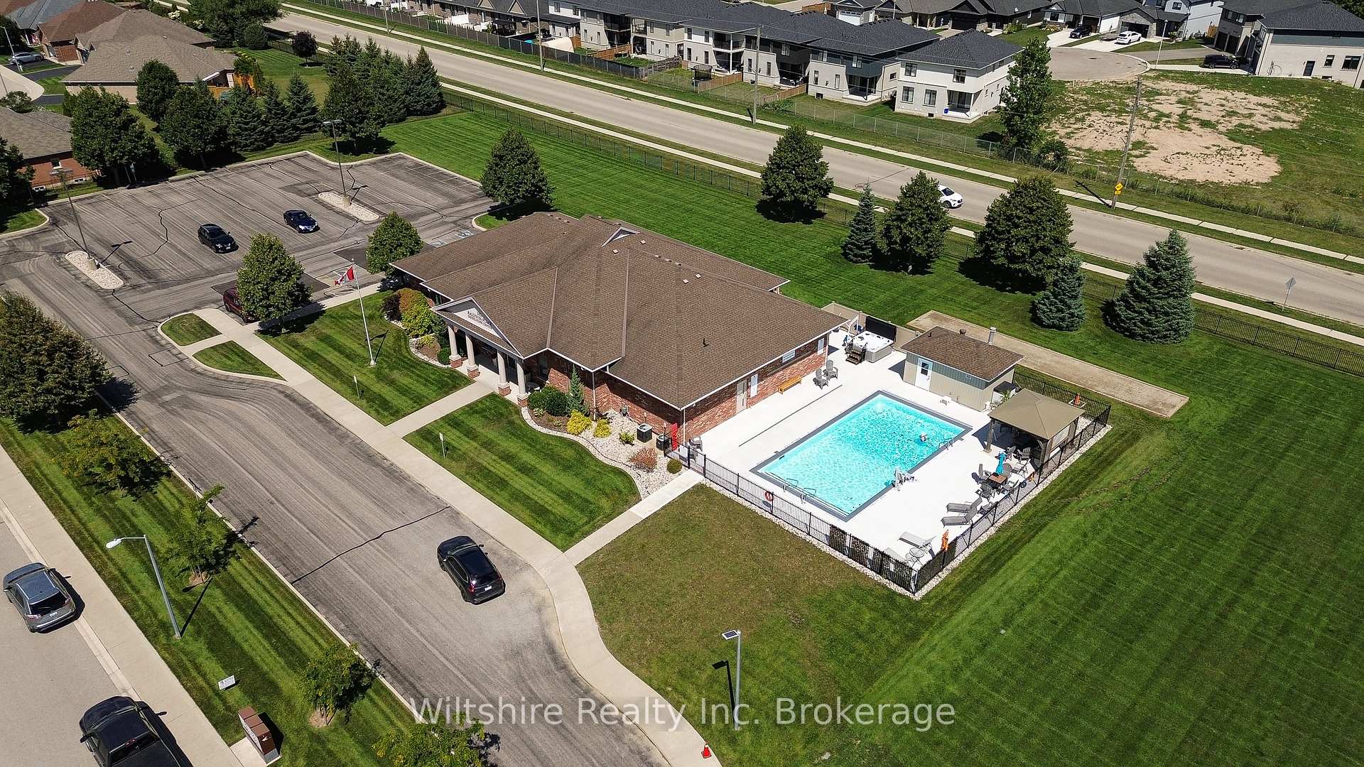 Photo 35 of 166 Weston Drive, Tillsonburg — HOMEH