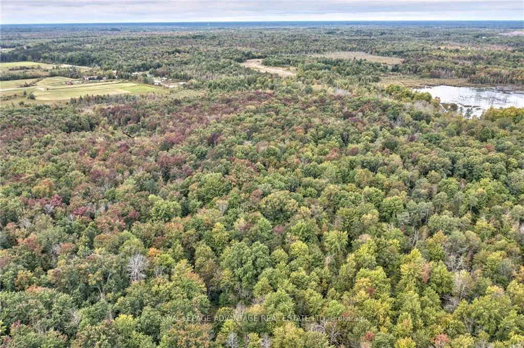 Photo 13 of Dixon Road, Augusta, Augusta Twp — HOMEH