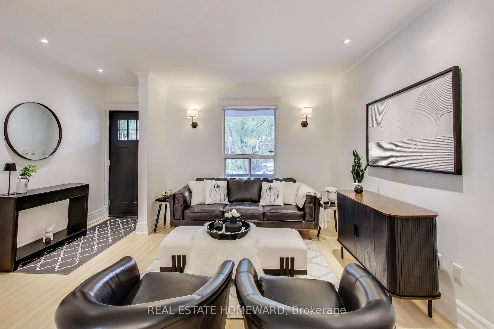 Photo 4 of 22 Mountnoel Avenue, Toronto, Greenwood-Coxwell — HOMEH