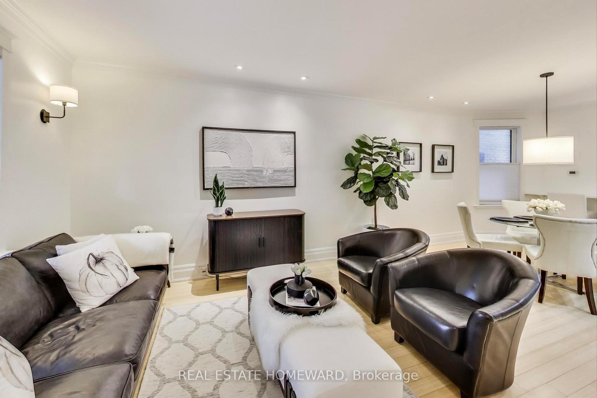 Photo 5 of 22 Mountnoel Avenue, Toronto, Greenwood-Coxwell — HOMEH