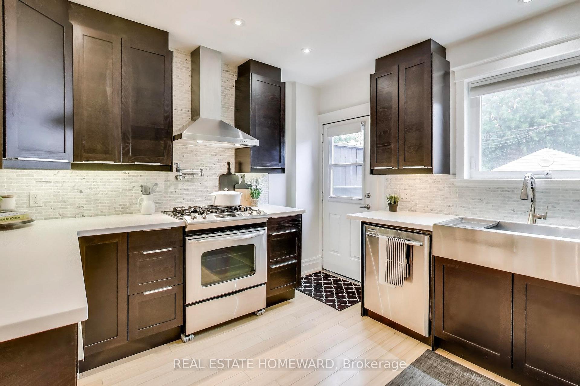 Photo 7 of 22 Mountnoel Avenue, Toronto, Greenwood-Coxwell — HOMEH