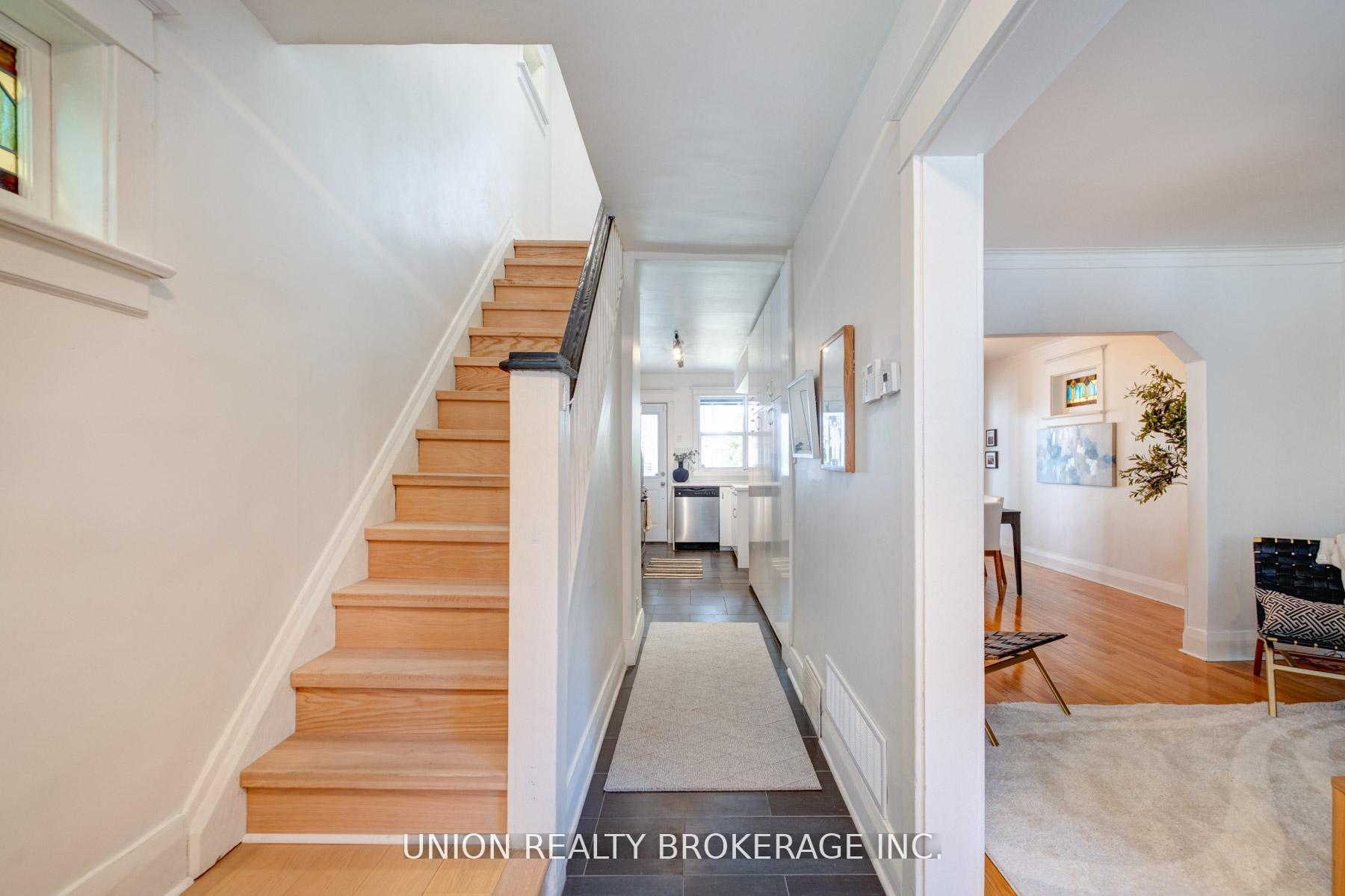 Photo 13 of 1666 Gerrard Street E, Toronto, Woodbine Corridor — HOMEH