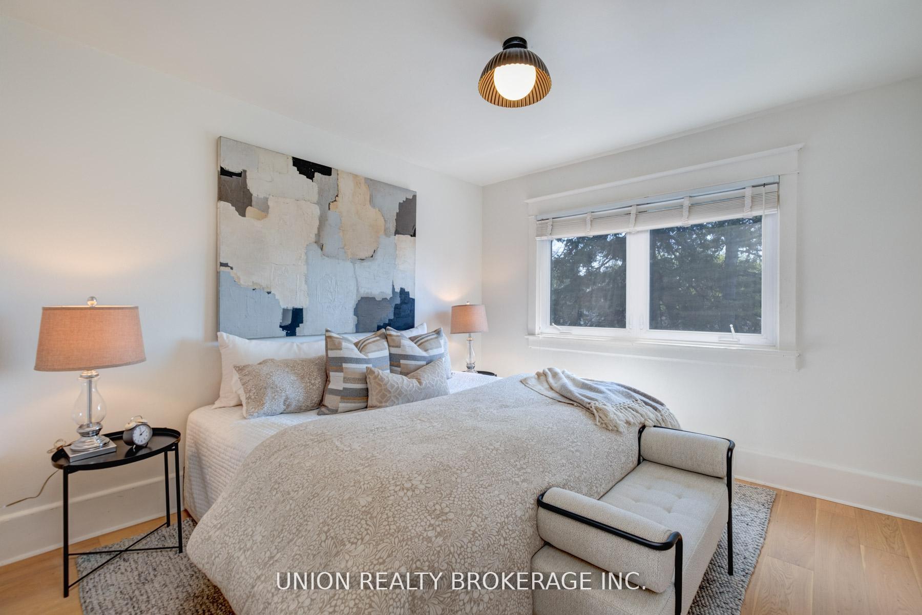 Photo 15 of 1666 Gerrard Street E, Toronto, Woodbine Corridor — HOMEH