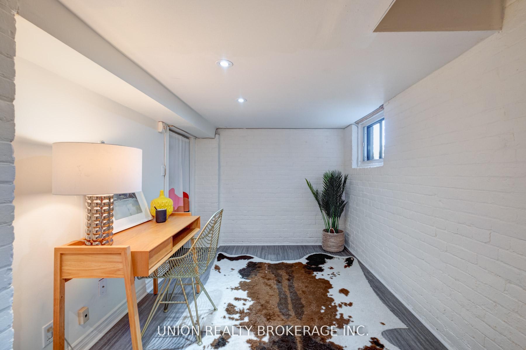 Photo 19 of 1666 Gerrard Street E, Toronto, Woodbine Corridor — HOMEH