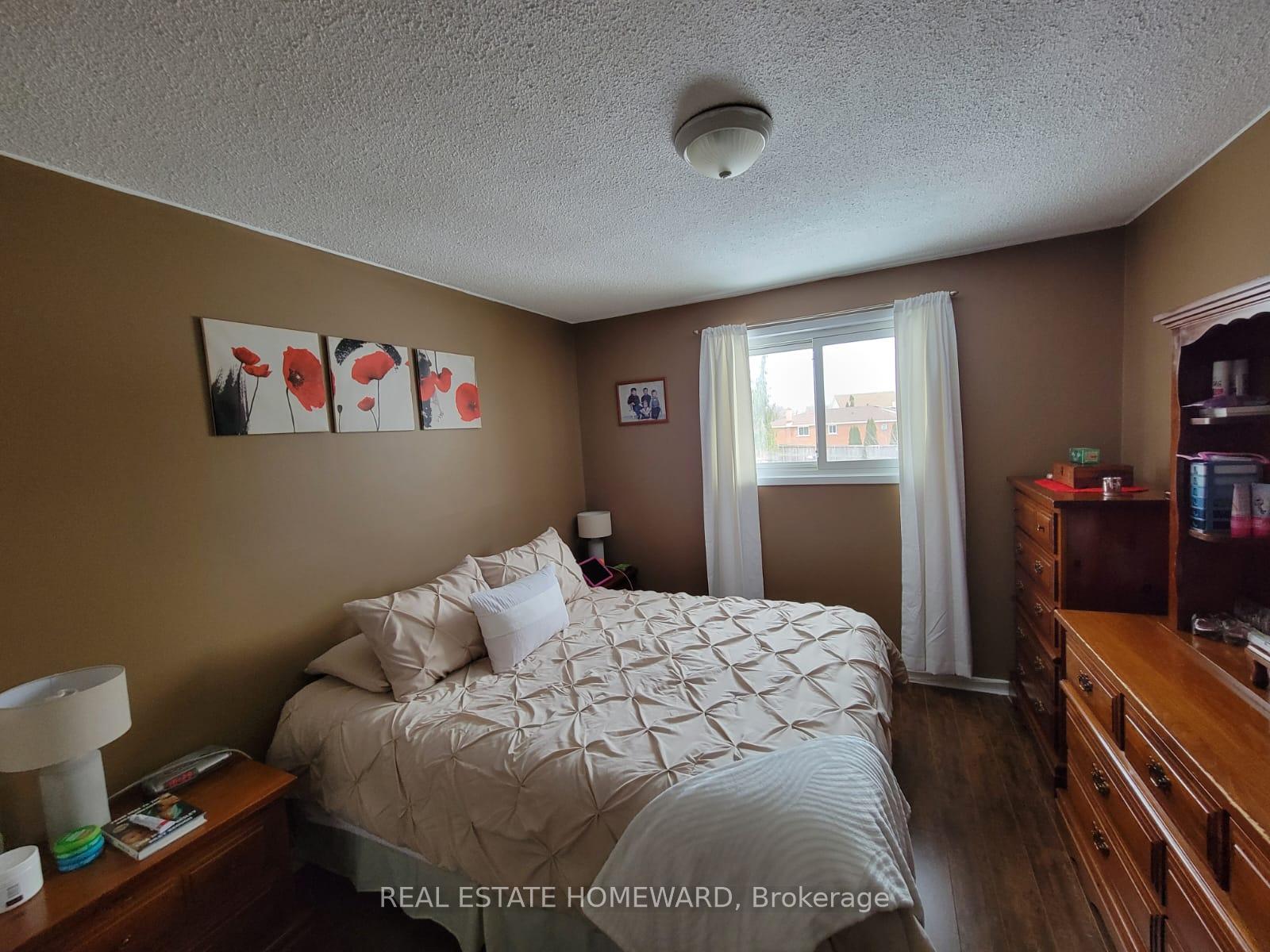 Photo 8 of 22 Nottingham Street, Thorold, Confederation Heights — HOMEH