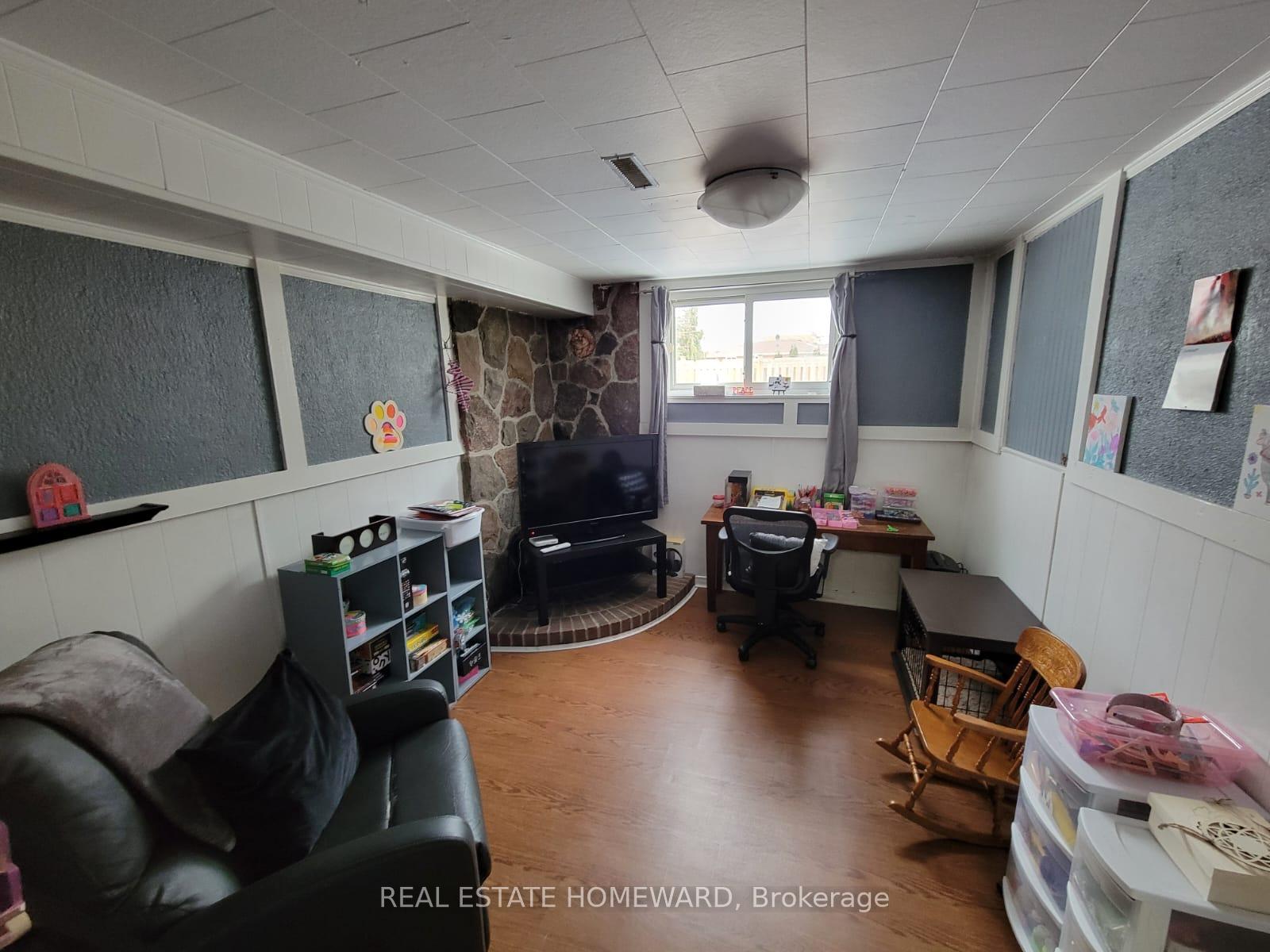 Photo 13 of 22 Nottingham Street, Thorold, Confederation Heights — HOMEH