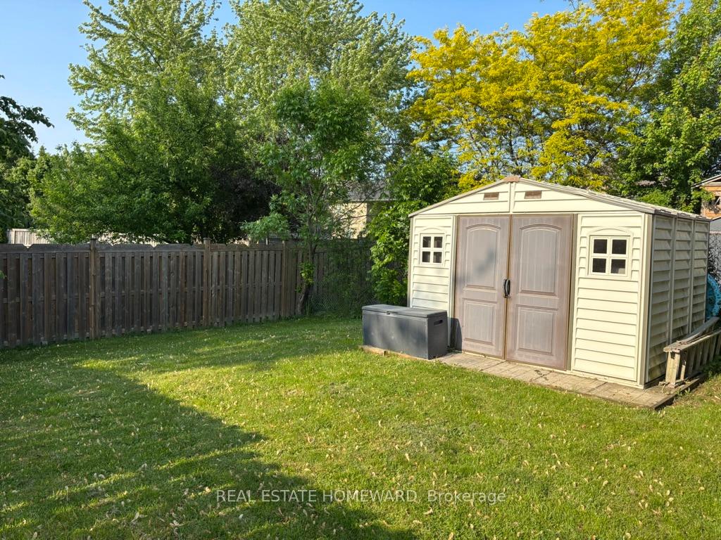 Photo 18 of 22 Nottingham Street, Thorold, Confederation Heights — HOMEH