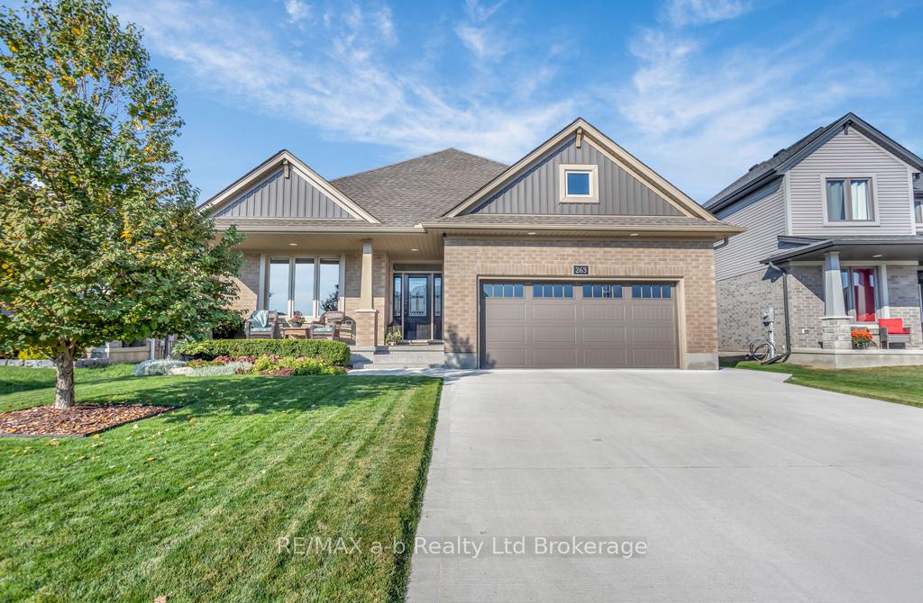 Photo 1 of 263 Wilson Avenue, Tillsonburg — HOMEH