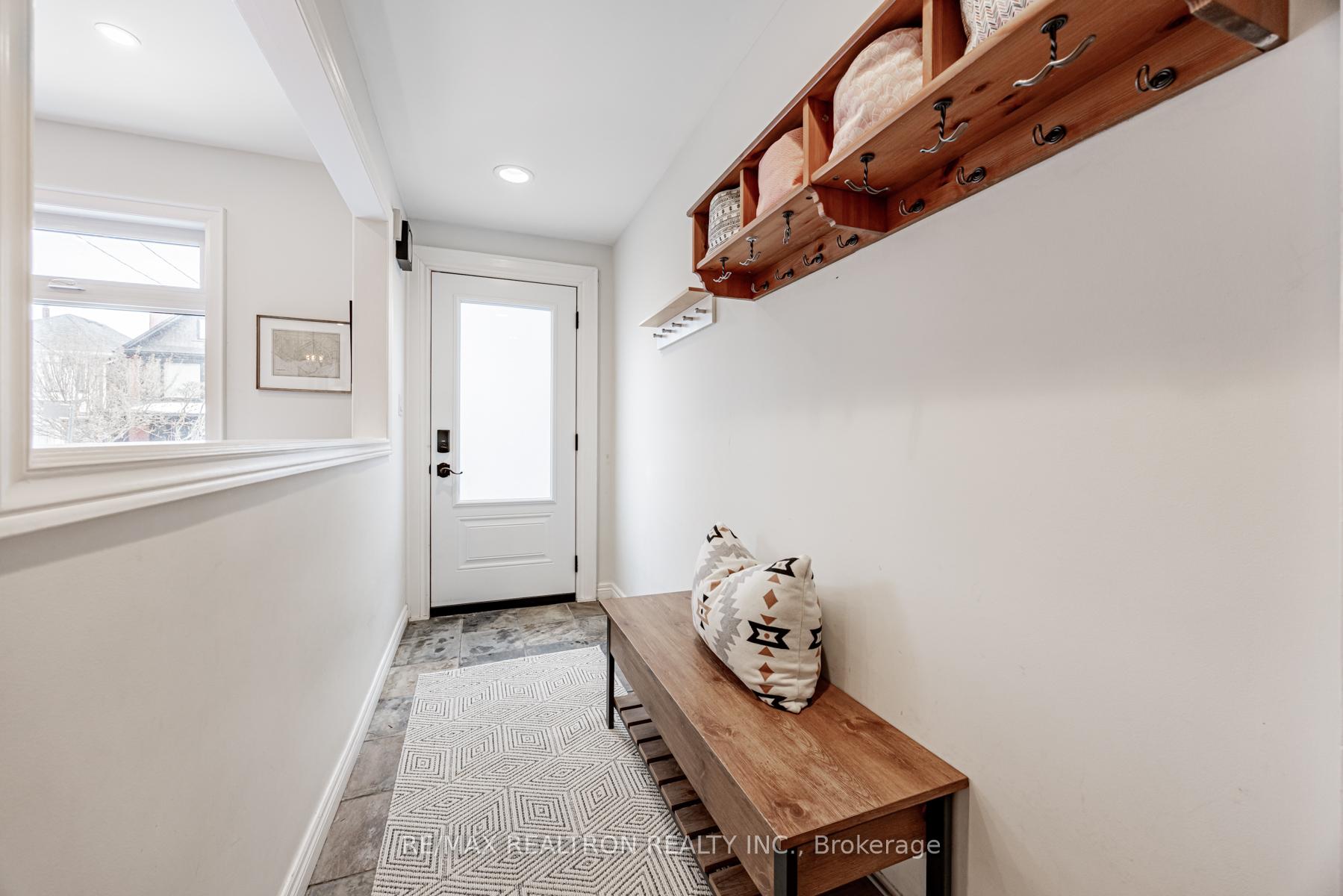 Photo 3 of 40 Ellsworth Avenue, Toronto, Wychwood — HOMEH