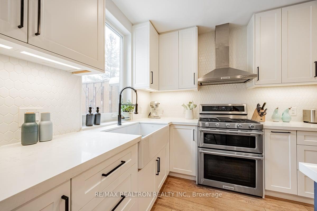 Photo 16 of 40 Ellsworth Avenue, Toronto, Wychwood — HOMEH