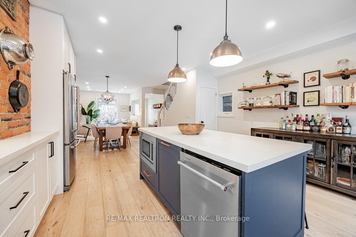 Photo 17 of 40 Ellsworth Avenue, Toronto, Wychwood — HOMEH