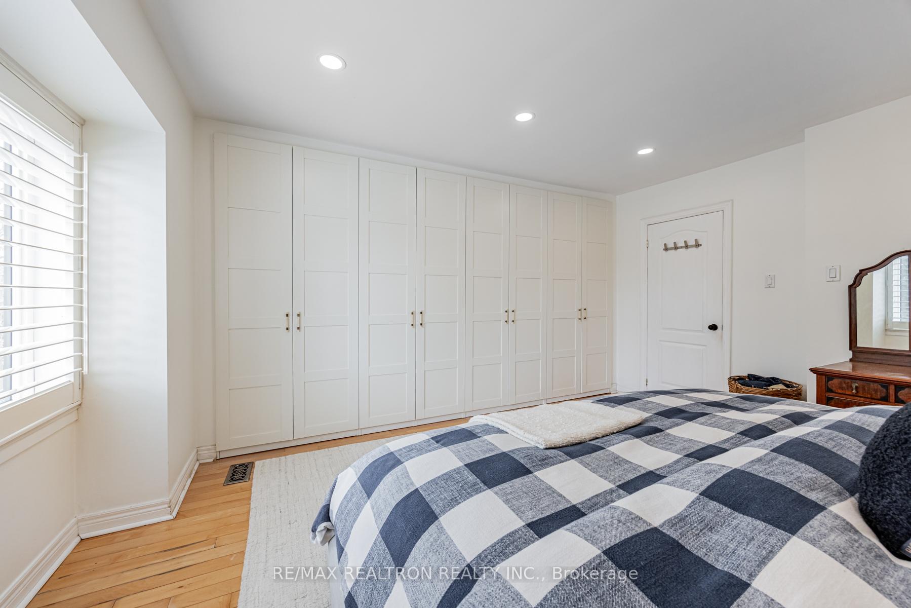 Photo 25 of 40 Ellsworth Avenue, Toronto, Wychwood — HOMEH